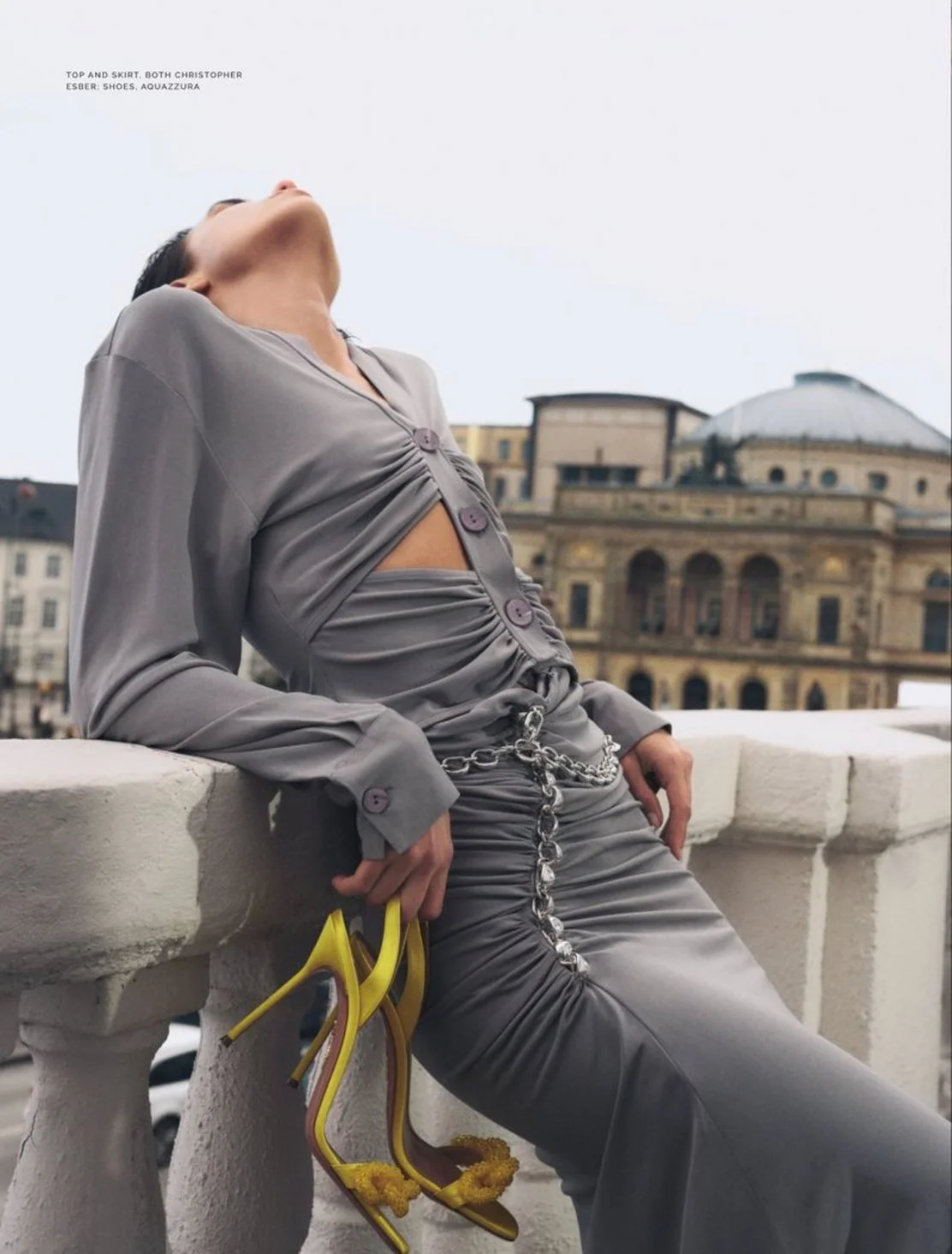 MojehMagazine0423_03.jpg