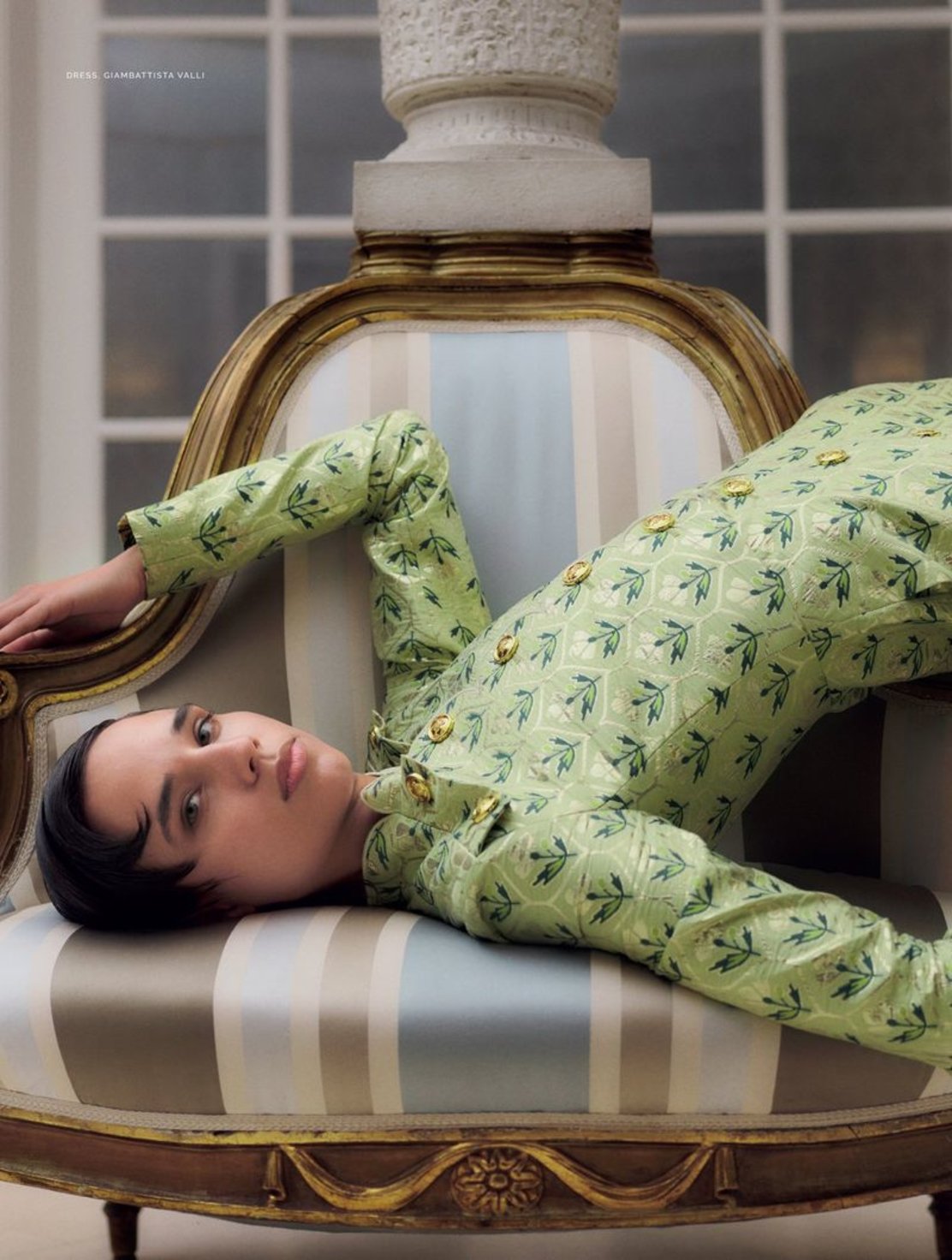 MojehMagazine0423_012.jpg