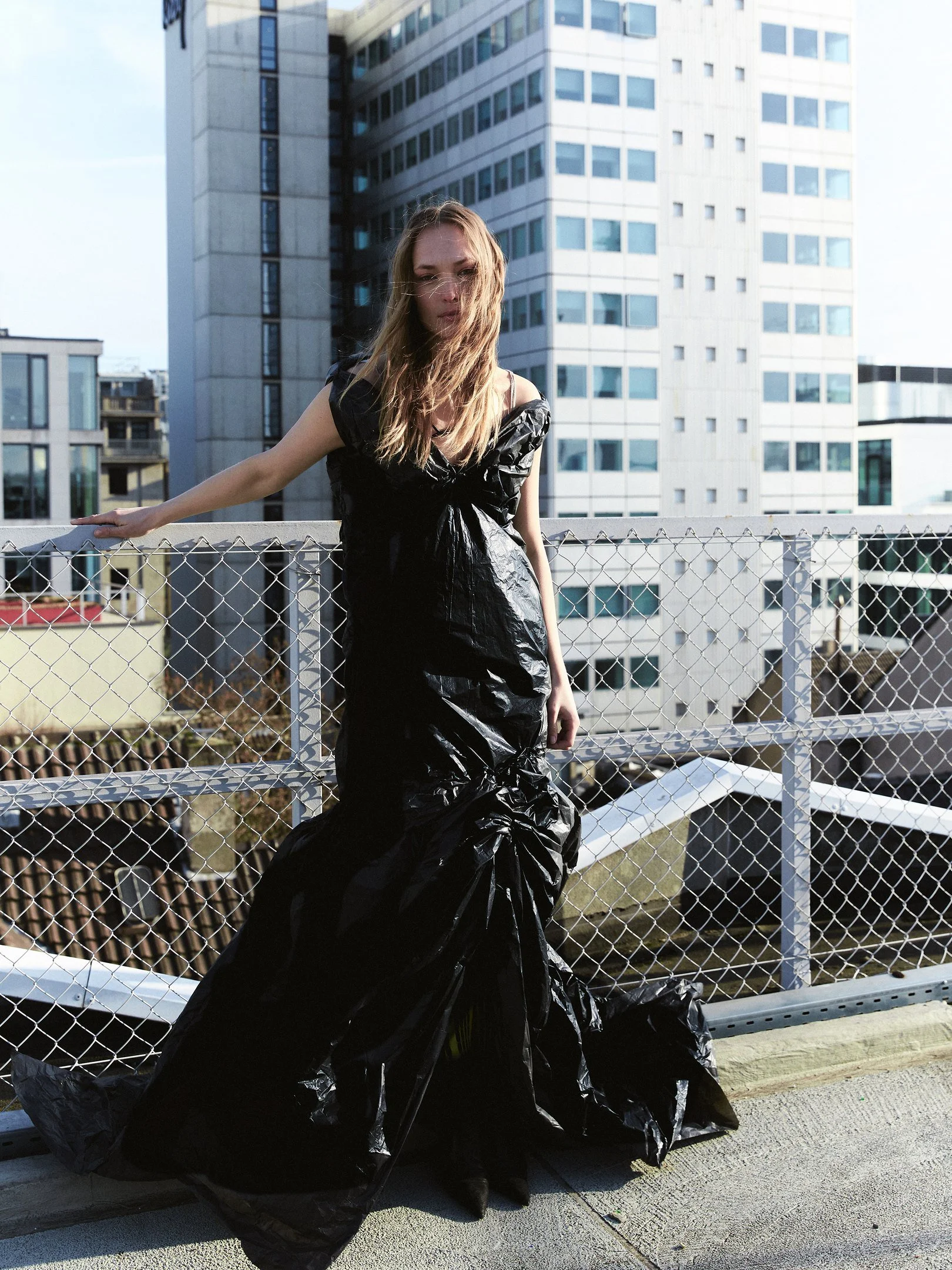 stoic_mag0426_07.jpg