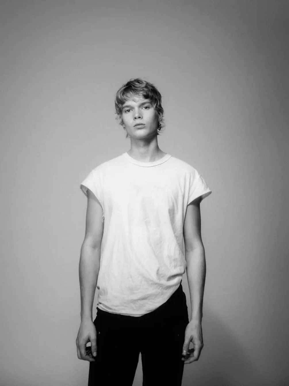 AARON SIRAINEN by Franz Becker