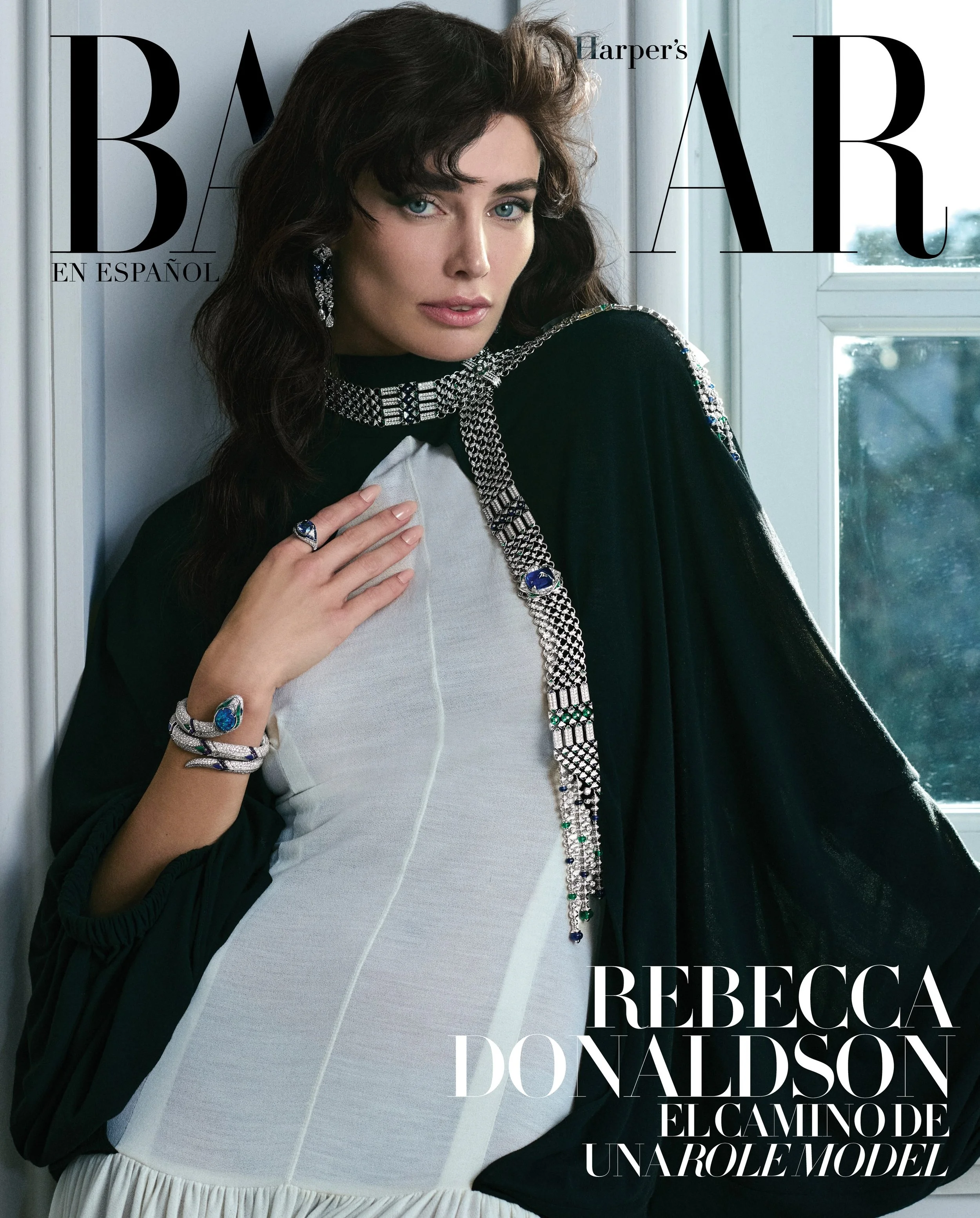BazaarMx1026_01.jpg