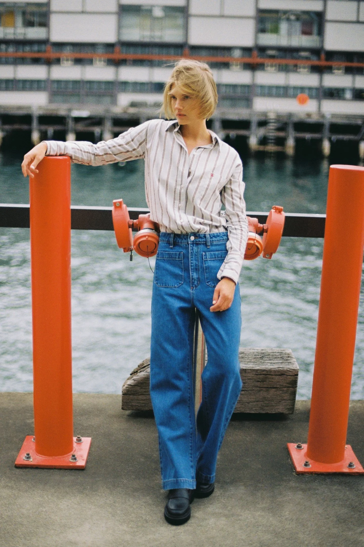 ENNI NAAKKA by Emilia Leon