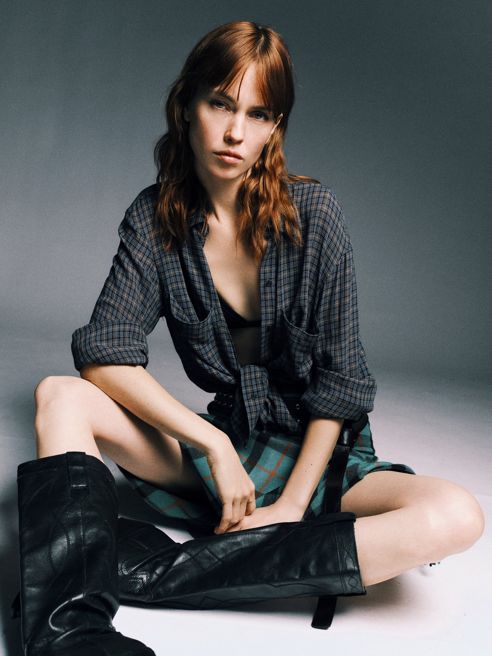 JULIA JOHANSEN by Lucas Suchorab