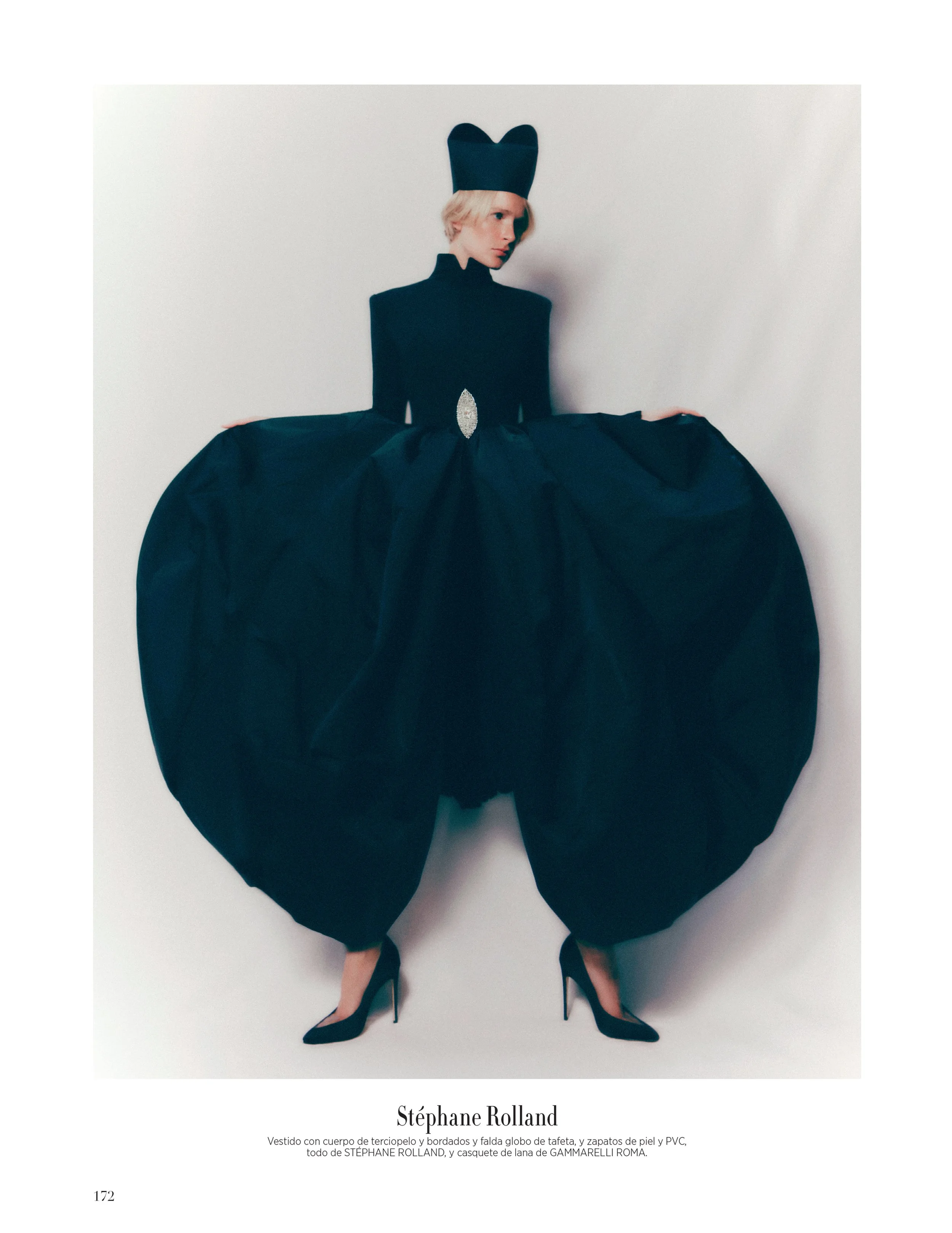 HARPER'S BAZAAR SPAIN by Álvaro Gracia