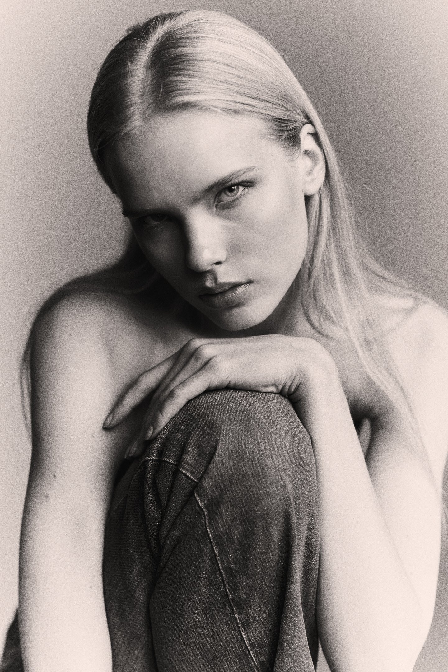 NICOLE PIHAMAA by Alessio Albi