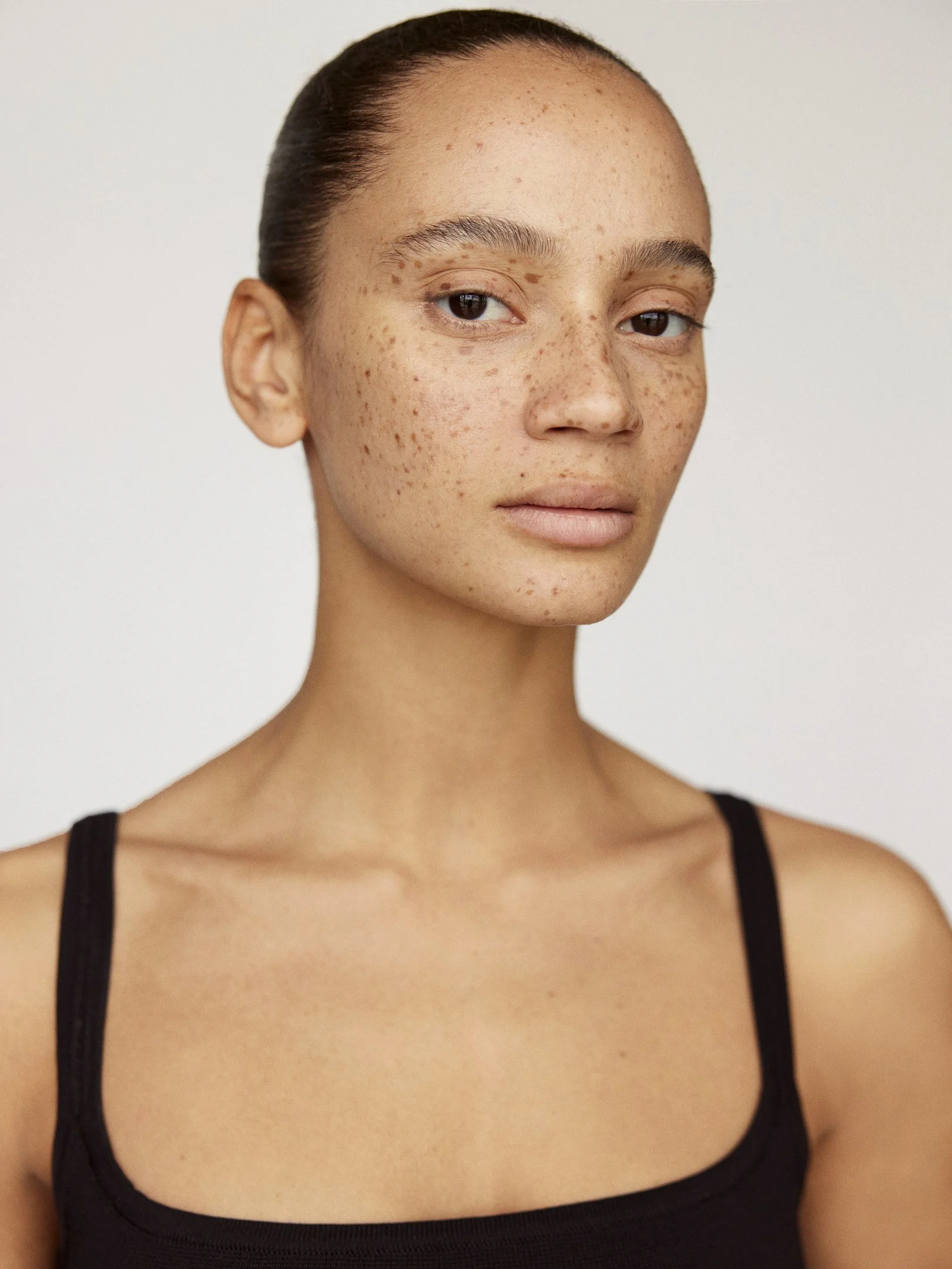 CATRIONA FREAN by Aleksandra Klicka