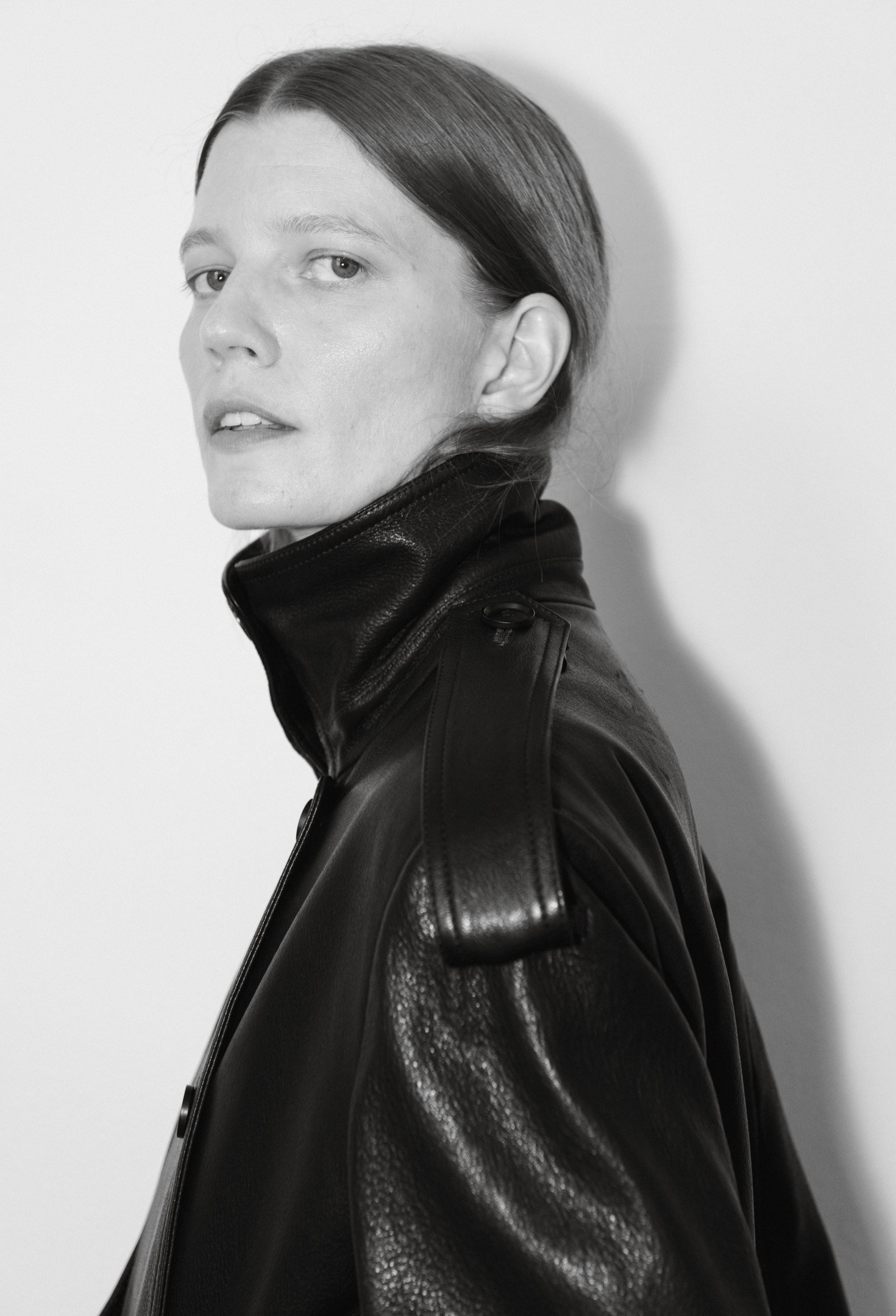 SAARA SIHVONEN by Johanna Rontu