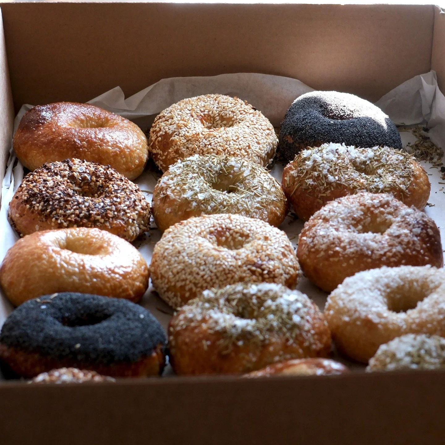 We're open today (Sunday) from 8:00 am - 11 am or sellout at 1 Whistlestop Mall in Rockport. Bagel of the week: Maple S+P

We also be at in Boston today at the Charlesgate Farmers Market from 10:00 am - 2:00 pm 
@charlesgatefarmersmarket

Wednesday, 