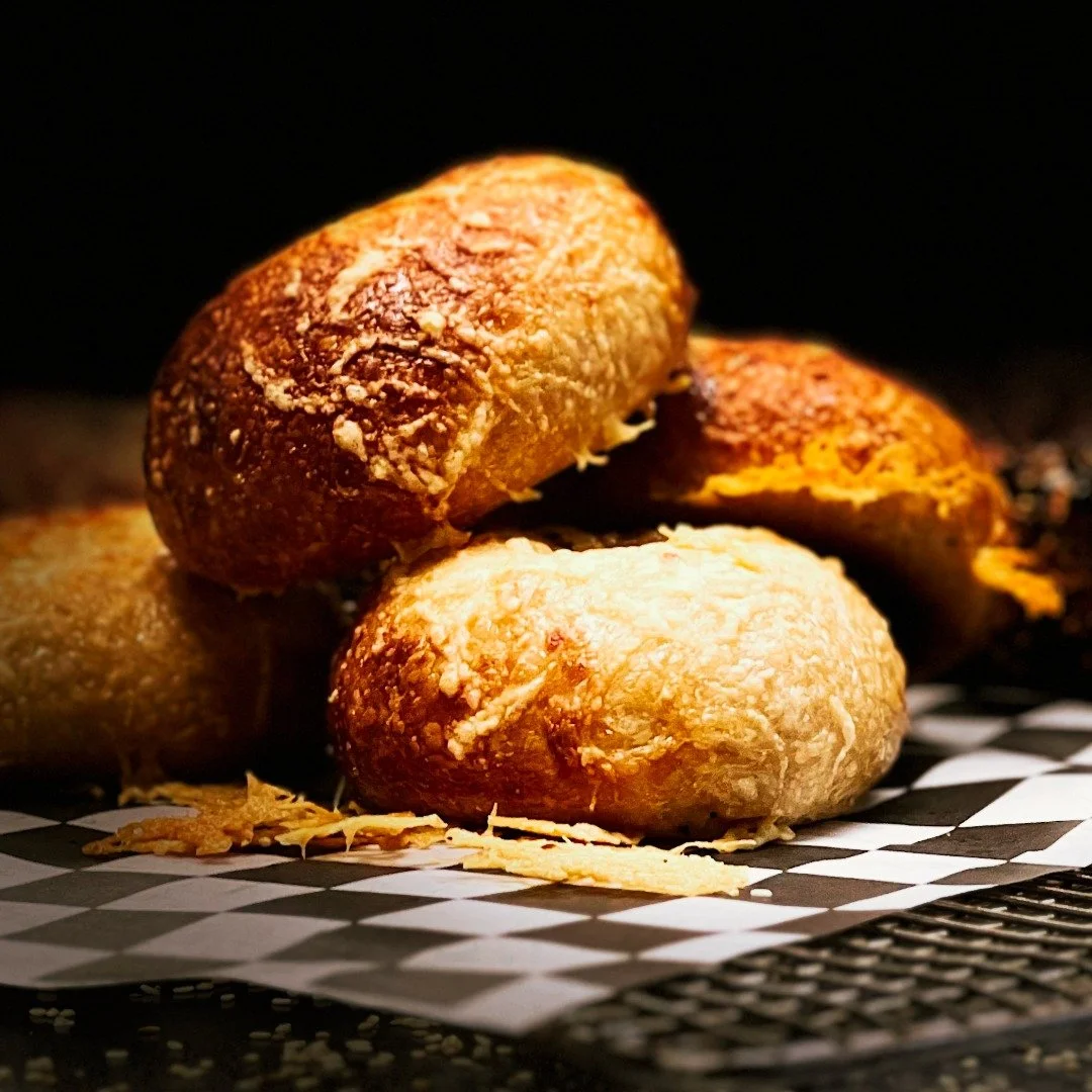 Howdy Cape Ann 🥯🥯🥯 ❤️❤️❤️!!!

We'll be open in Rockport this Saturday &amp; Sunday 8:00 am - to sellout at 1 Whistlestop Mall in Rockport.

Bagel of the Week: Asiago!

We will also be at the Downtown Lowell Farmers Market @#thehivepublicmarket 101