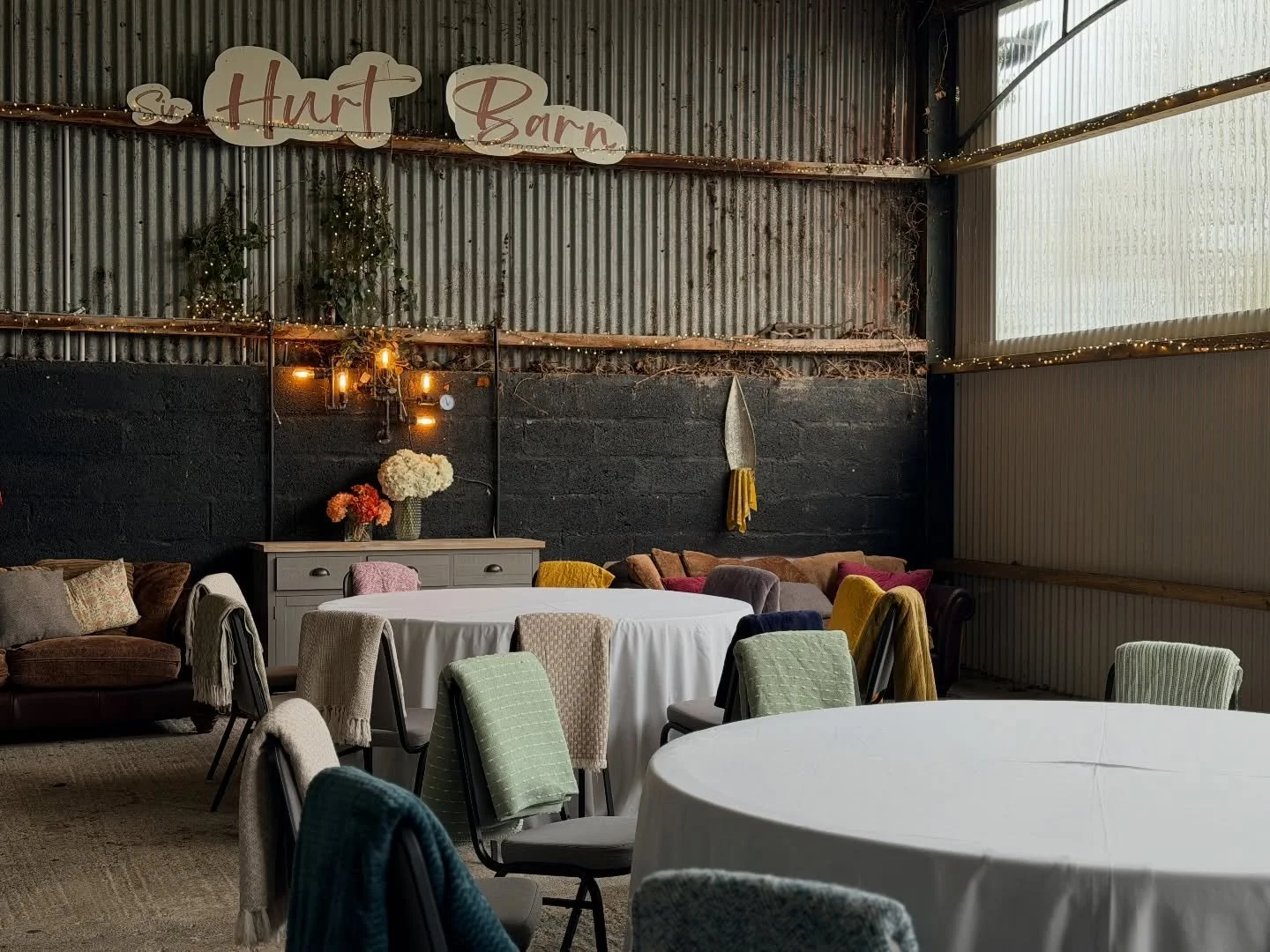 Arrive at Fitz Of Inch and enter the legendary Sir Hurt Barn! #sirhurtbarn #fitzofinch