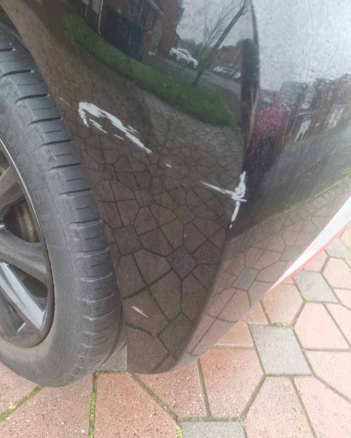 Toyota Aygo having a rear corner attended to. Not the best weather to work in however we make do. Www.beesmartcarcare.com for more information