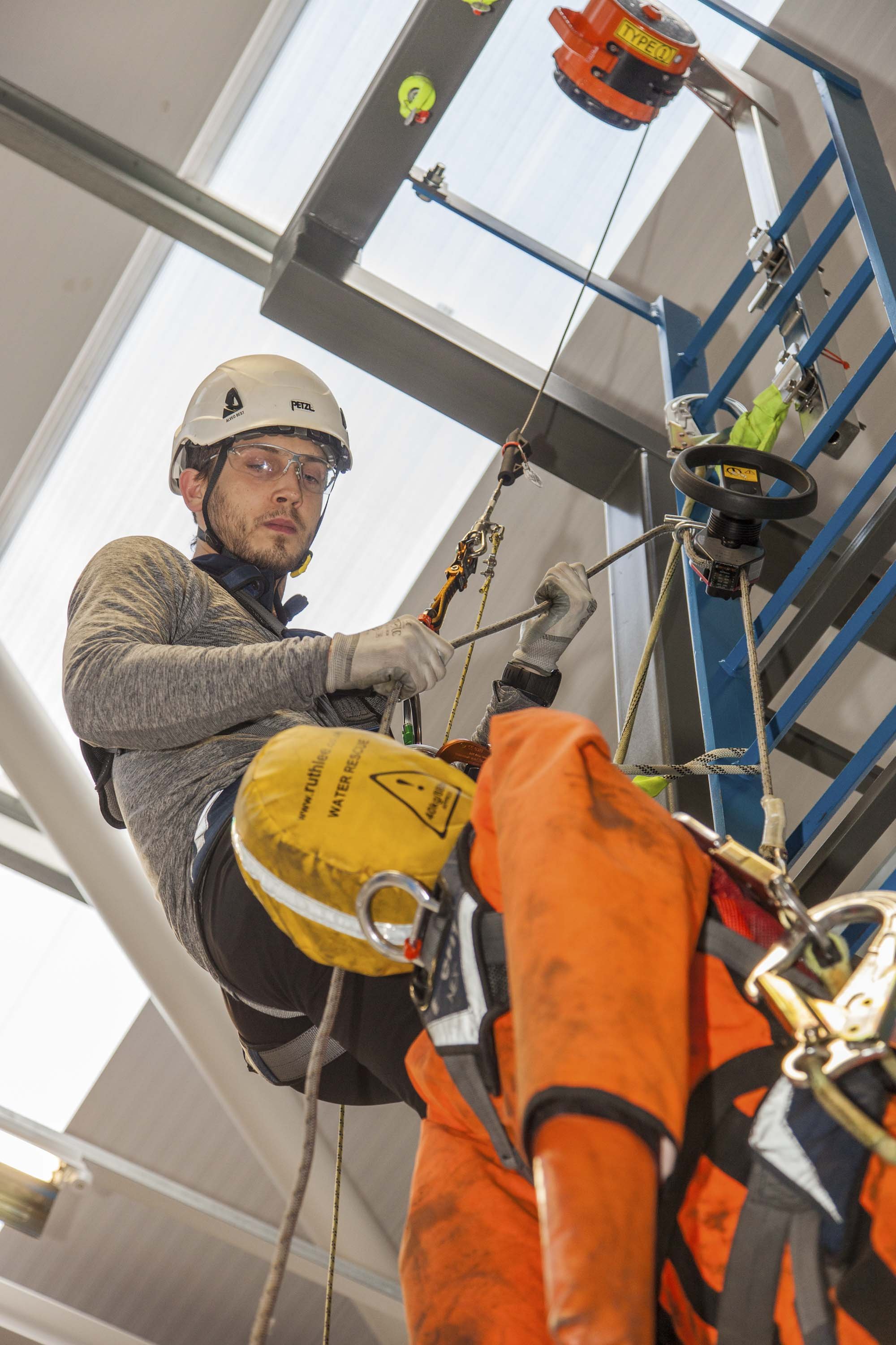 JessJames_Rope Access Photogrpaher-12.jpg