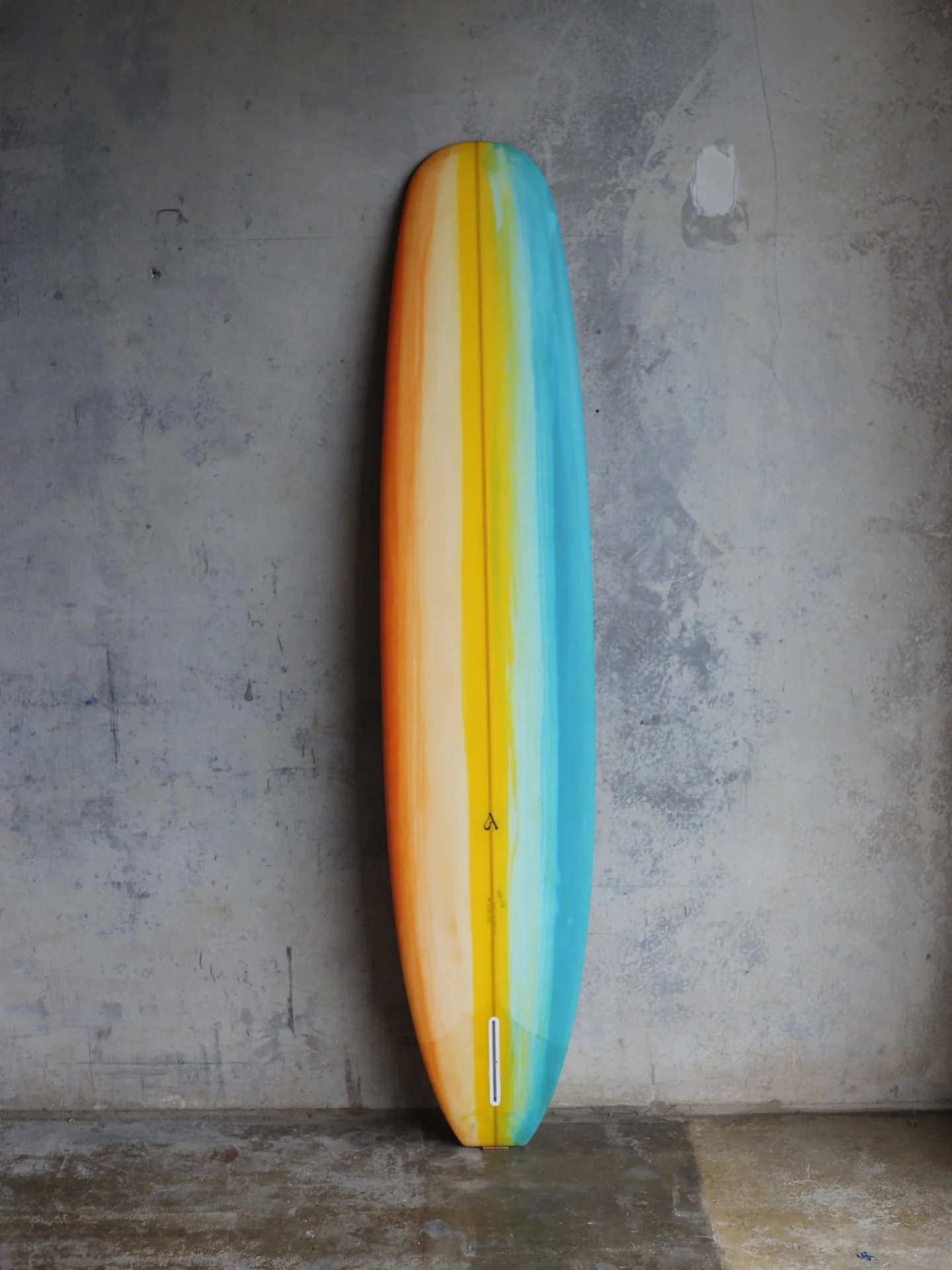 9&rsquo;2 Ritual dialled in for @lizzzddzzy 

Resin slinger Taj @johnston.street nailing the brief on this one! 👌

Paired w/ the @raidosurfco GT