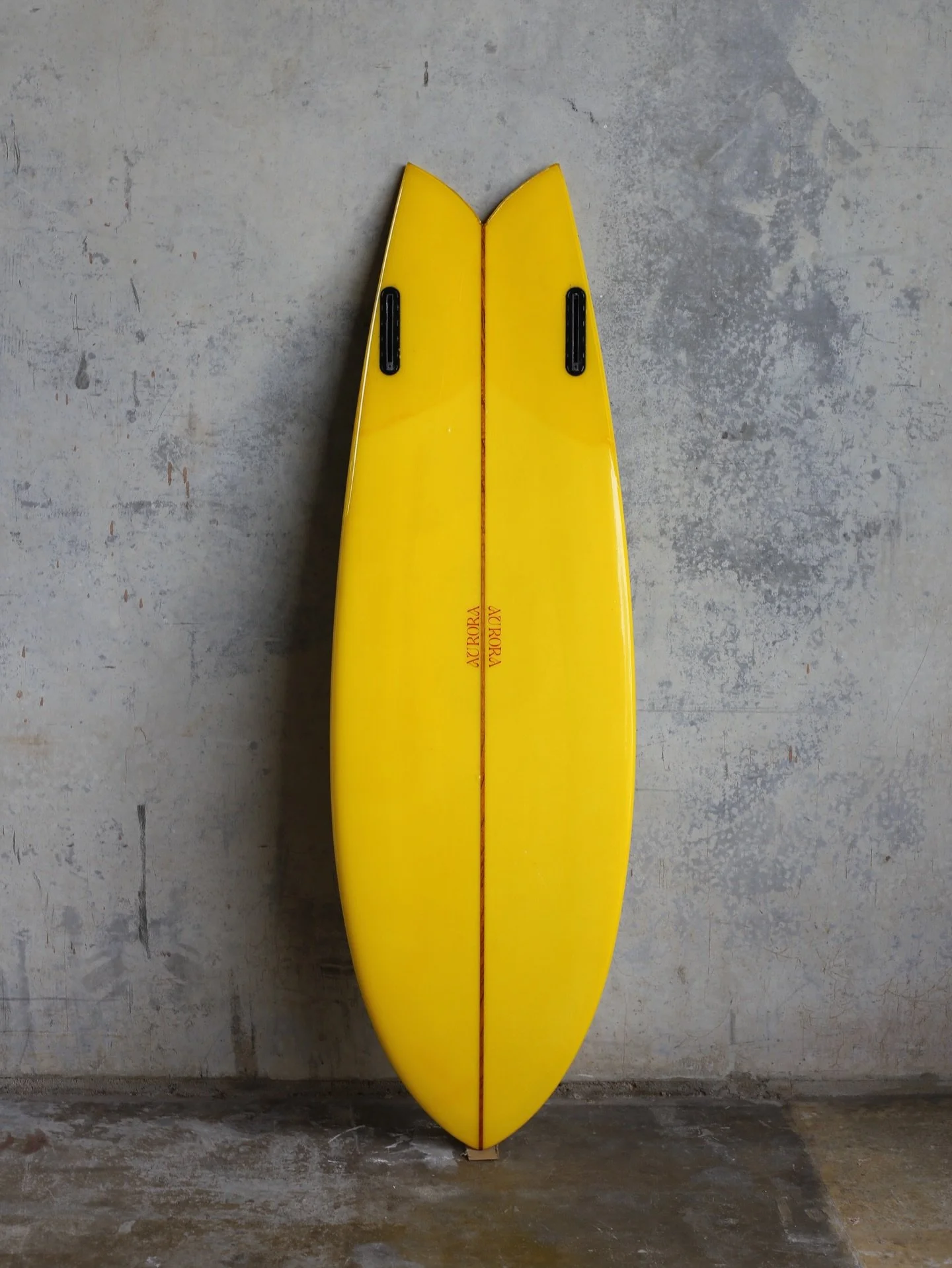 5&rsquo;5 Custom Fish x @hamiejumble

Glassed and Finished by @brentonfrancis @panchosdingrepairs