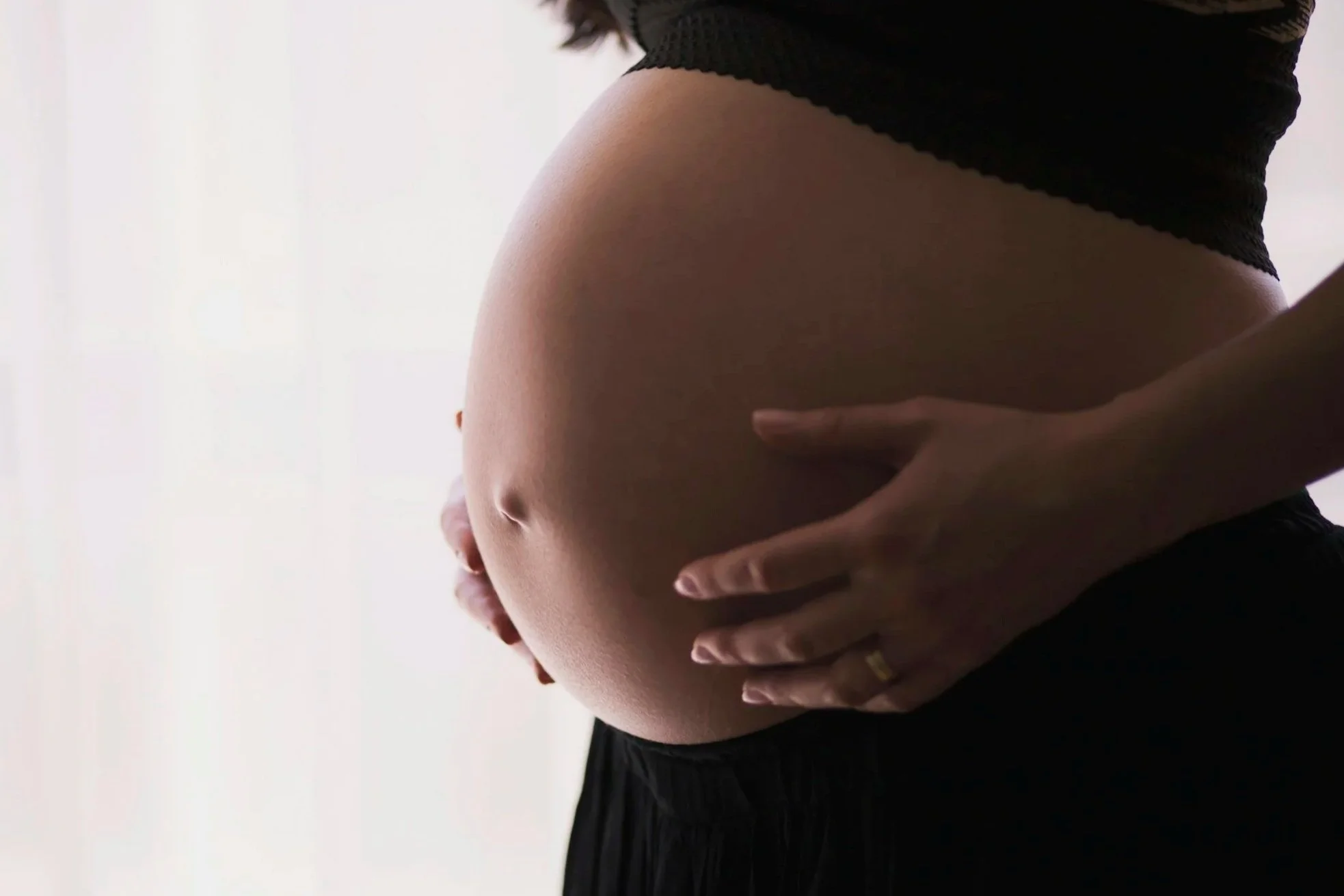 Gentle pregnancy massage for expecting mothers – Helensvale, Gold Coast
