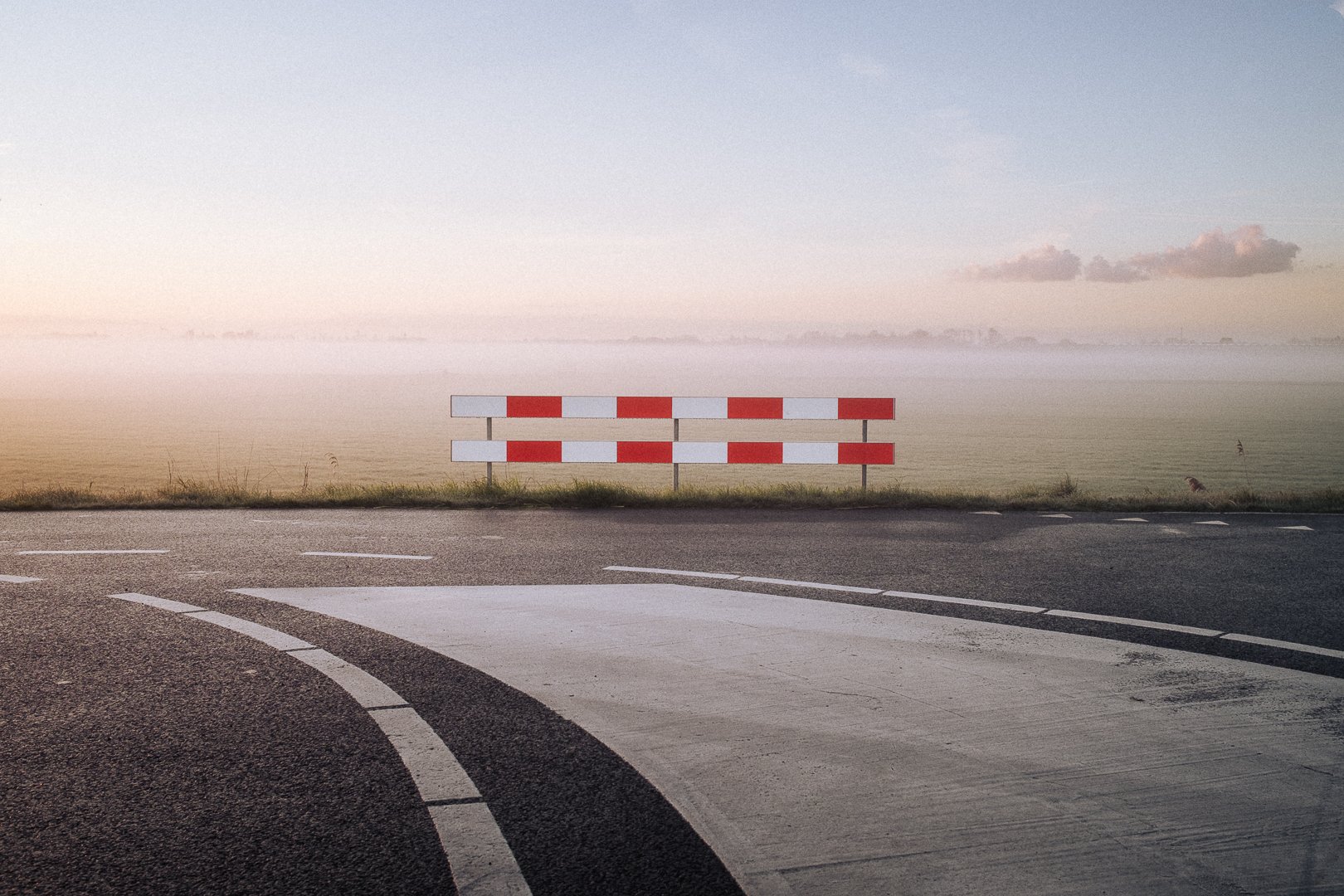 Minimalist photography workflow - incl. editing, and online presence