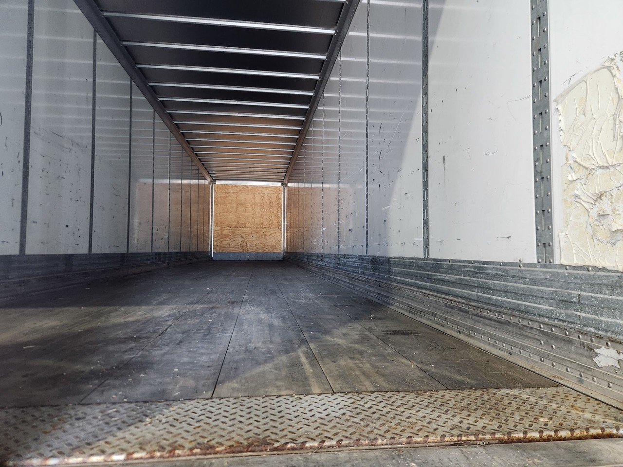 AV2986 INSIDE.jpg