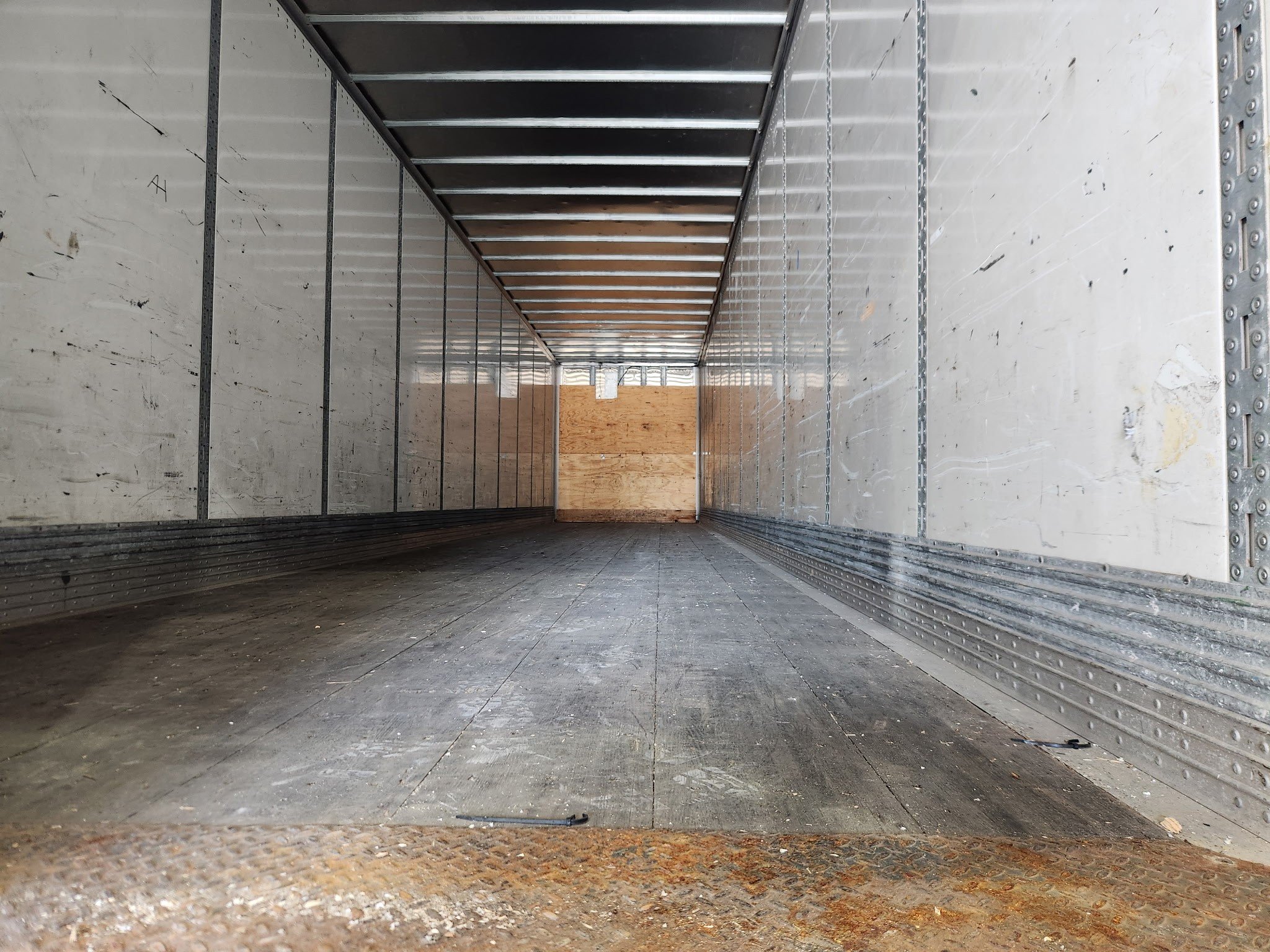 AV2956 INSIDE.jpg