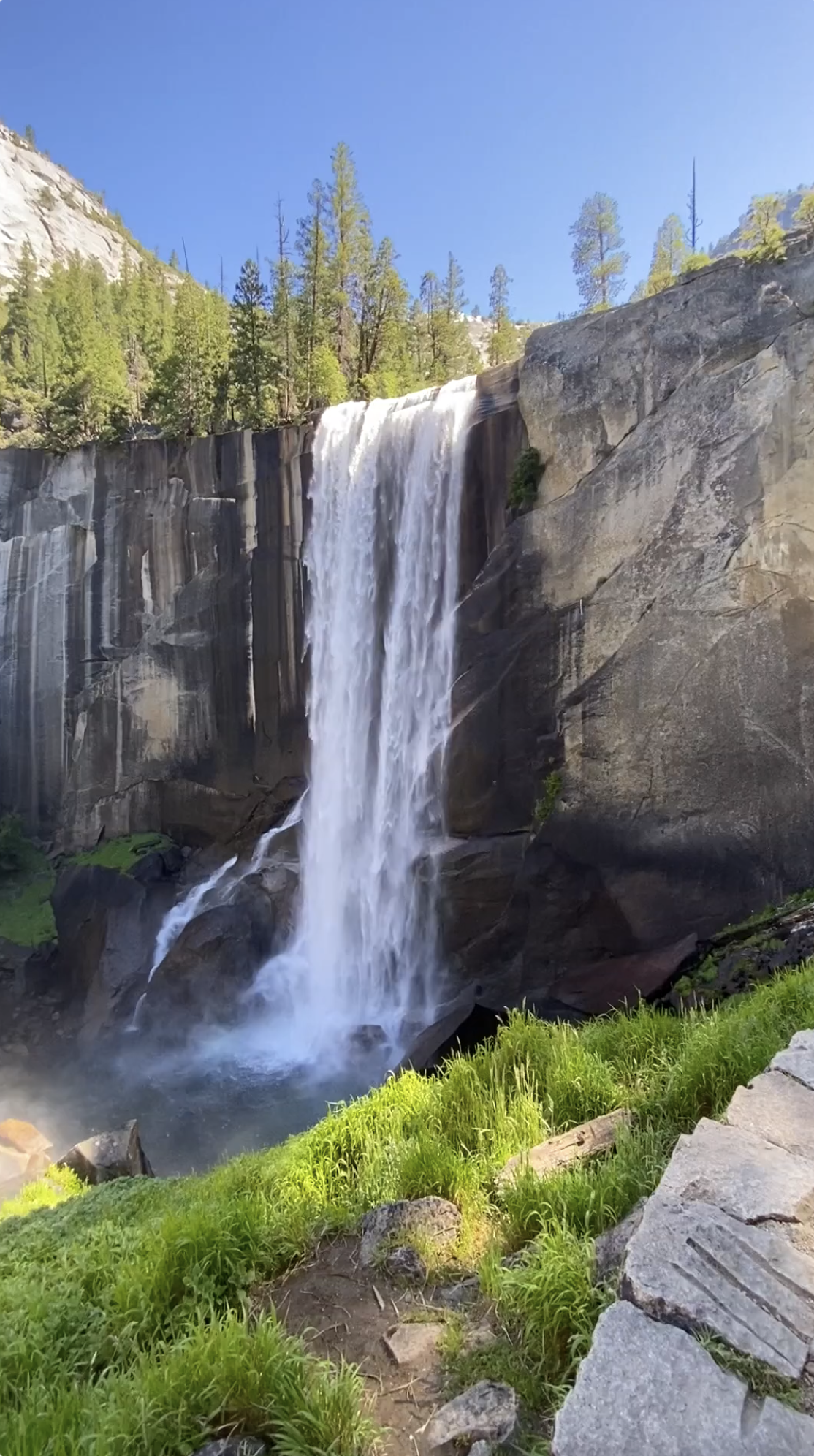 Yosemite Falls for Mobile.png