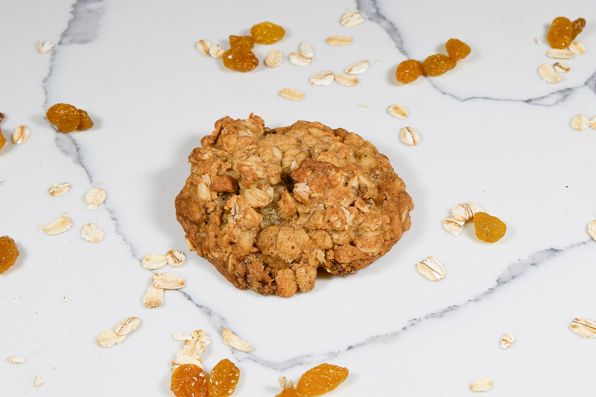 Oatmeal Golden Raisin Cookie