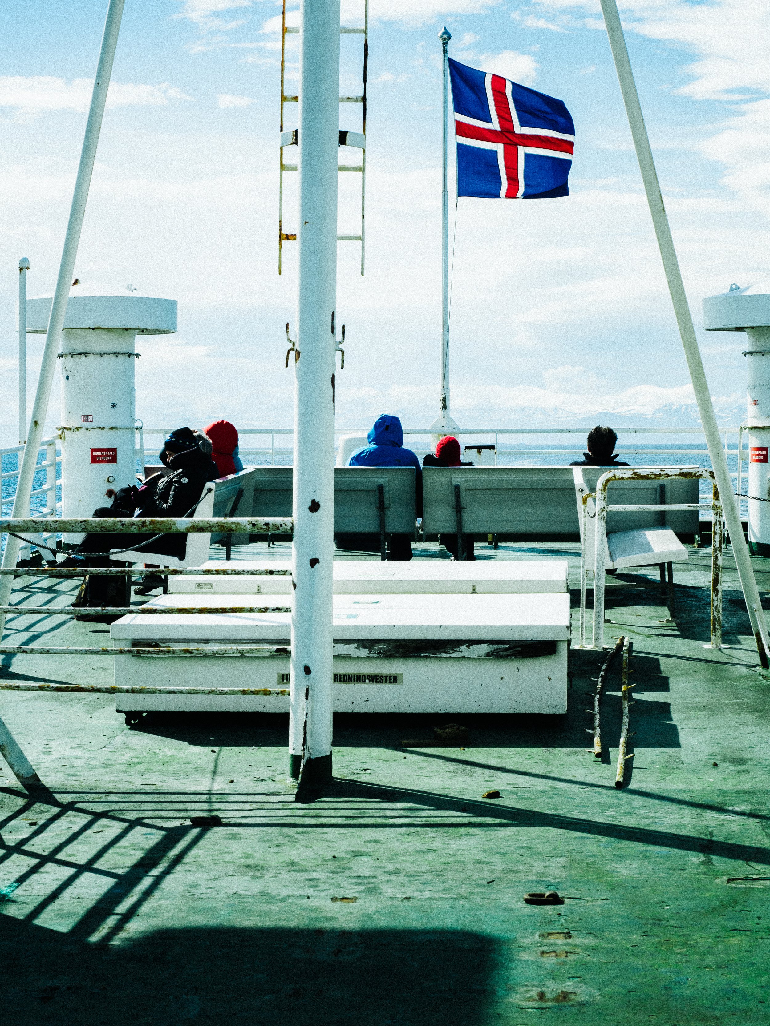 Flag - Iceland- Credits @gregbrissetphotography