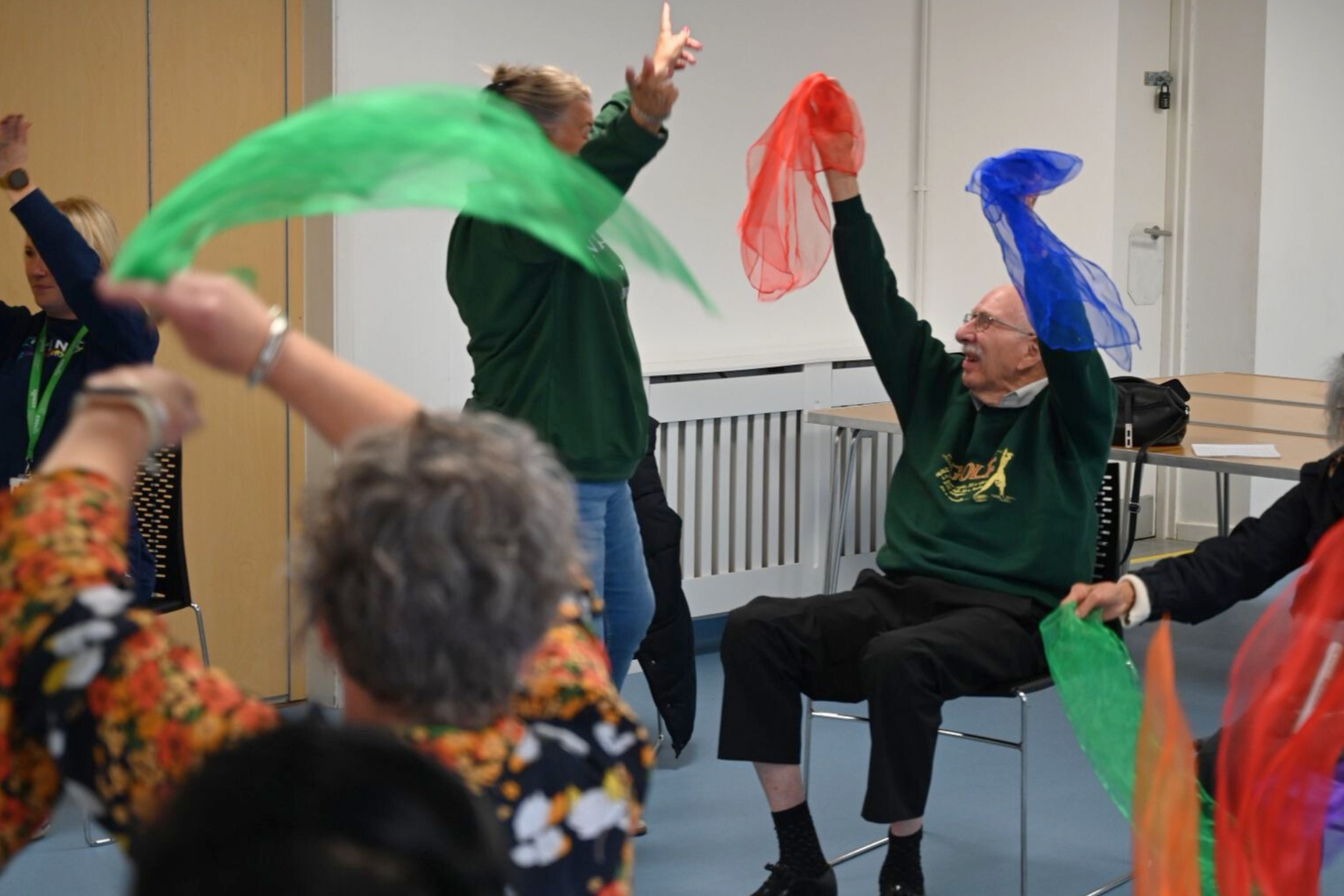 friendship cafe - chair exercises.zip - 1.PNG