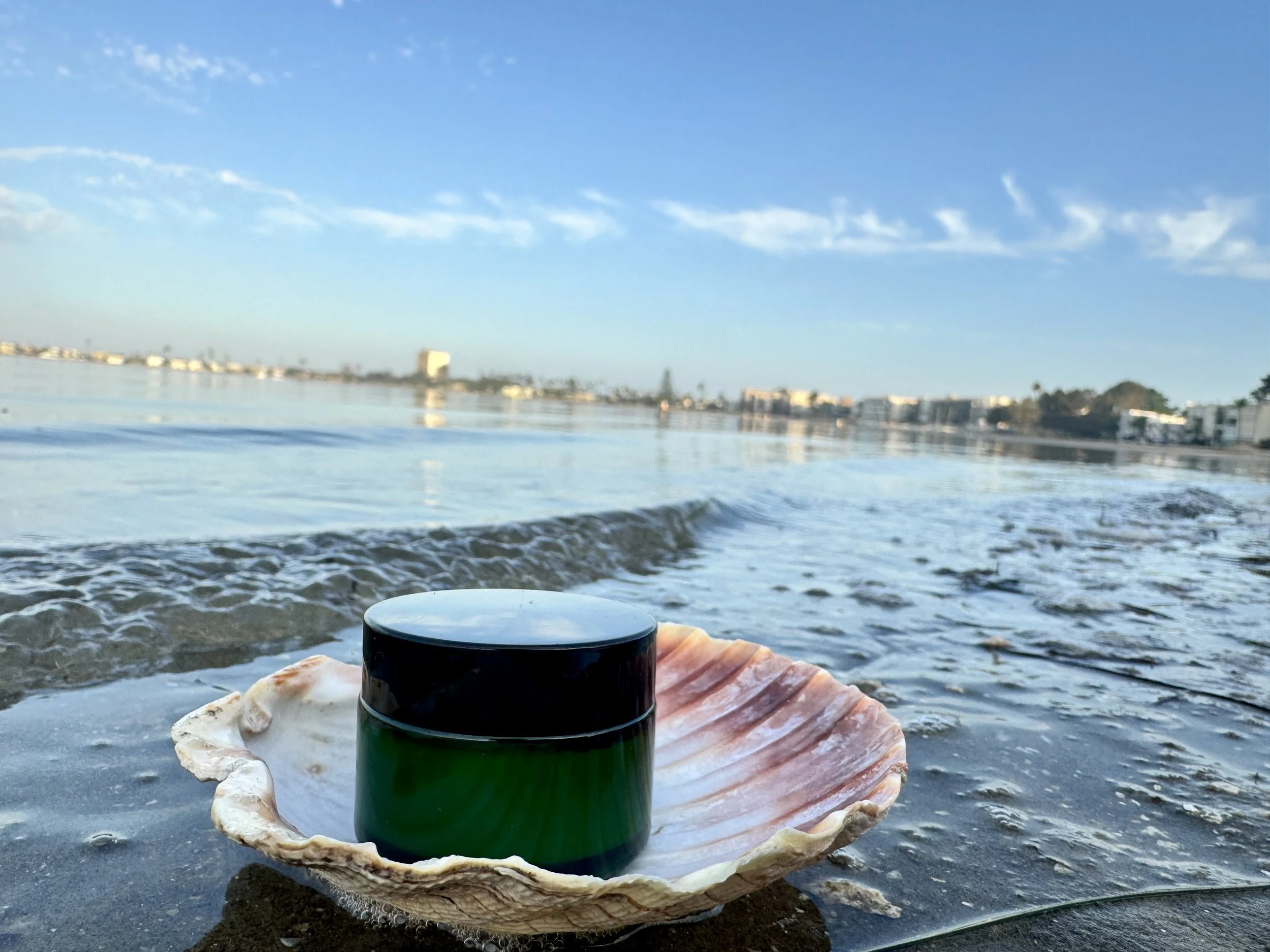 California Golden Glow Balm