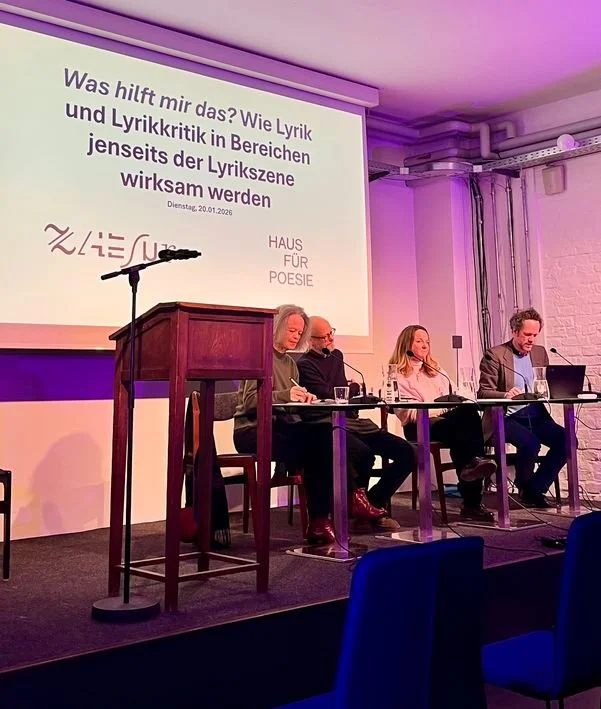 Zæsur live: Was hilft mir das? Wie Lyrik und Lyrikkritik in Bereichen jenseits der Lyrikszene wirksam werden – mit Tom Meifert, Christine Vogt, Michael Hanemann, Kasia Wojcik und Asmus Trautsch