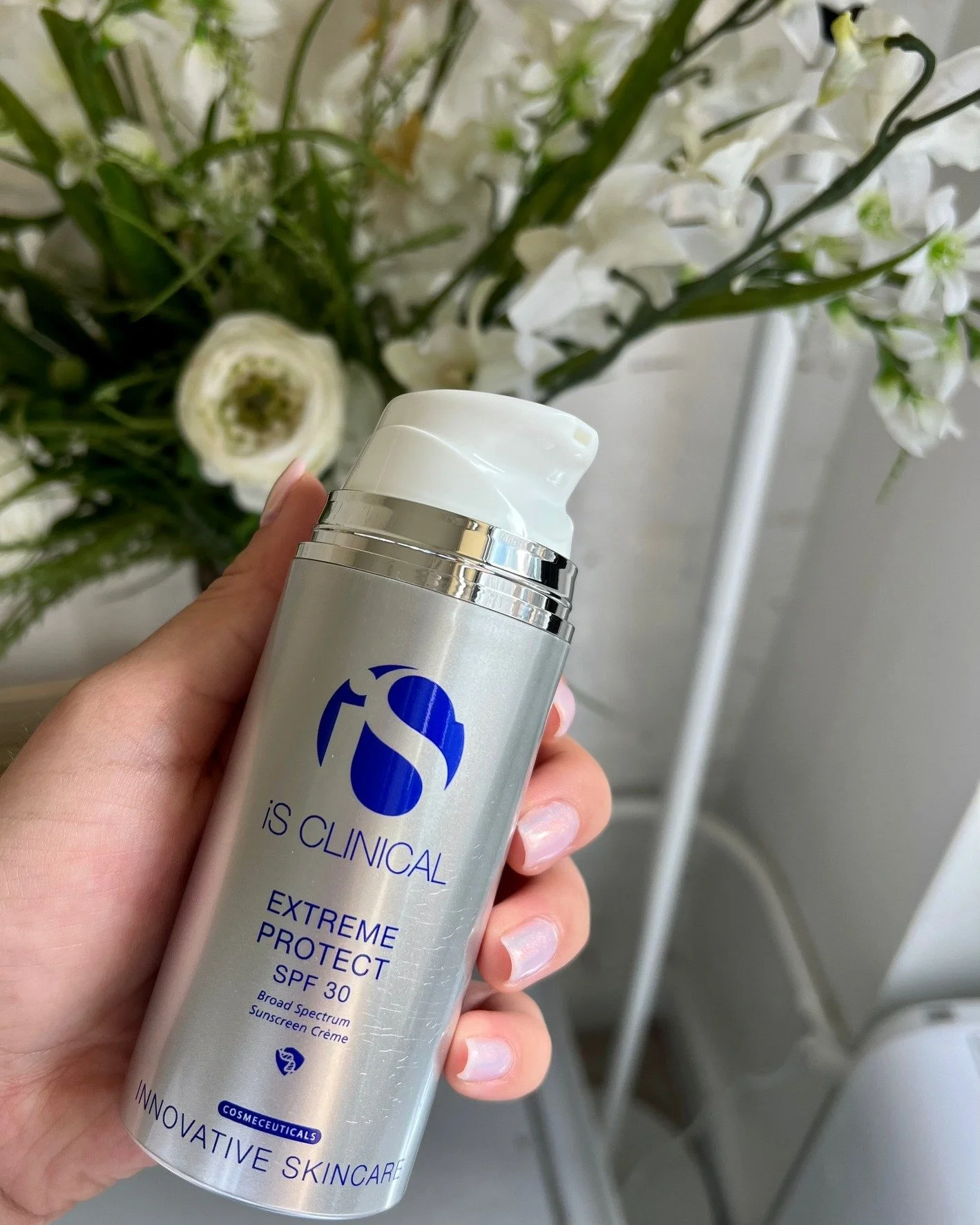 The sun is out&hellip; and your SPF should be too ☀️

Meet your daily essential: iS Clinical Extreme Protect SPF 30. This is our go-to for powerful protection + skin-loving benefits in one step.

Whether you&rsquo;re heading to brunch, walking around
