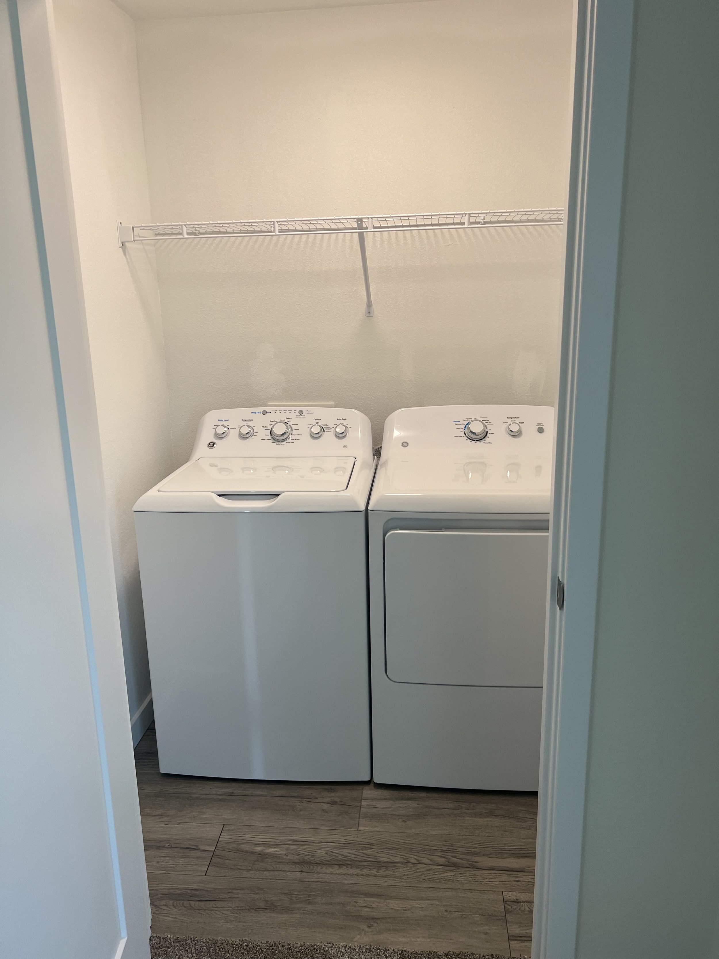 washer dryer.jpg