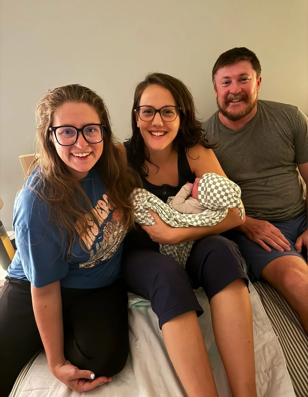 Nora Katharina
8lbs 3oz
21 inches

Emily and Jeffrey welcomed their fourth baby with us back in 2023. When they became pregnant with baby number five, they knew they wanted to have a similar experience. So they immediately contacted us and started pl