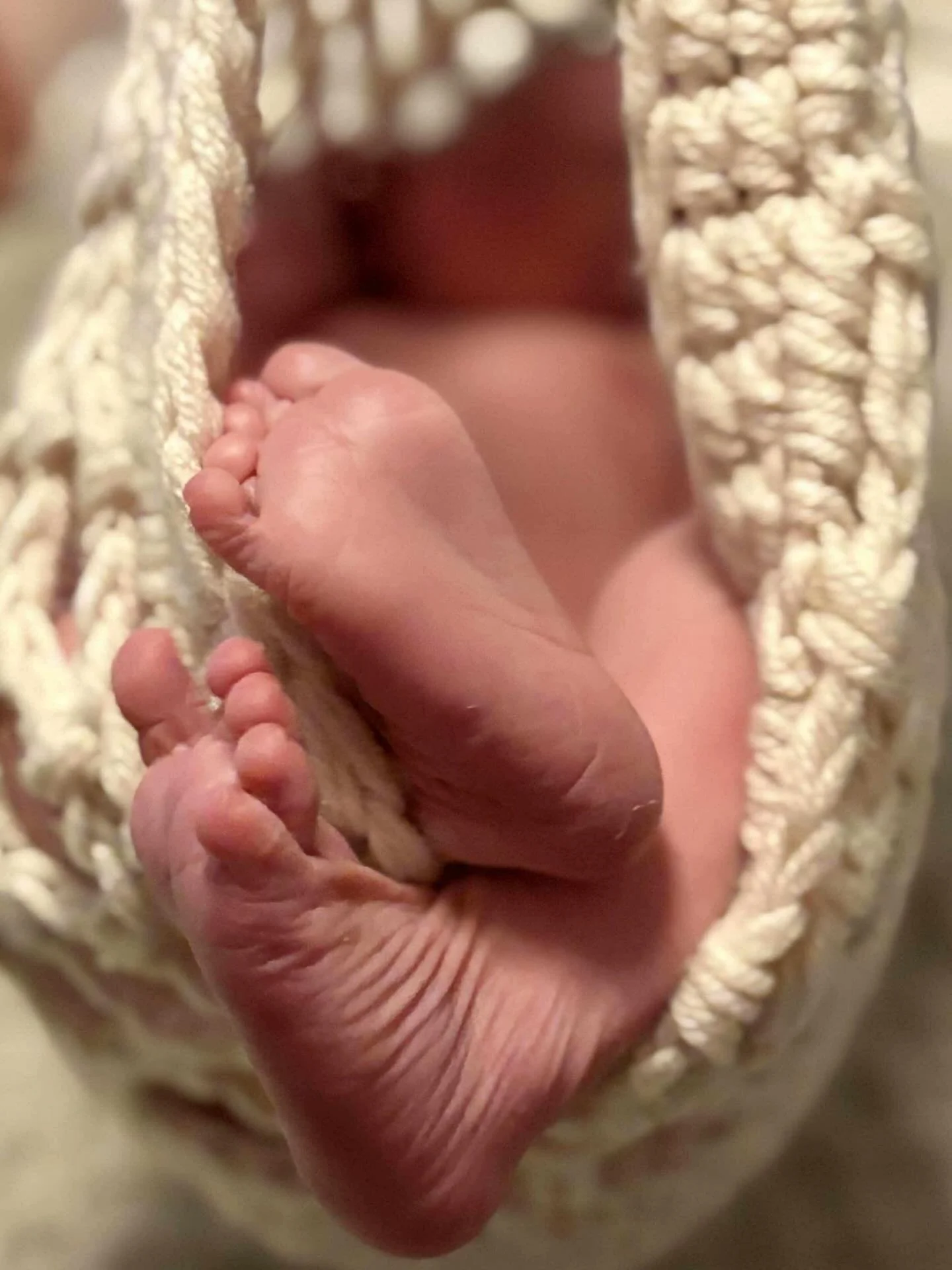 Two first-time mamas.
Two beautiful home births.
Two hours and 20 minutes apart.
Blessed! 🫶🏻
Home birth isn’t just for seasoned moms!
#homebirth #birthathome #whynothome #midwifery #midwife #homebirthmidwife #wiregrass