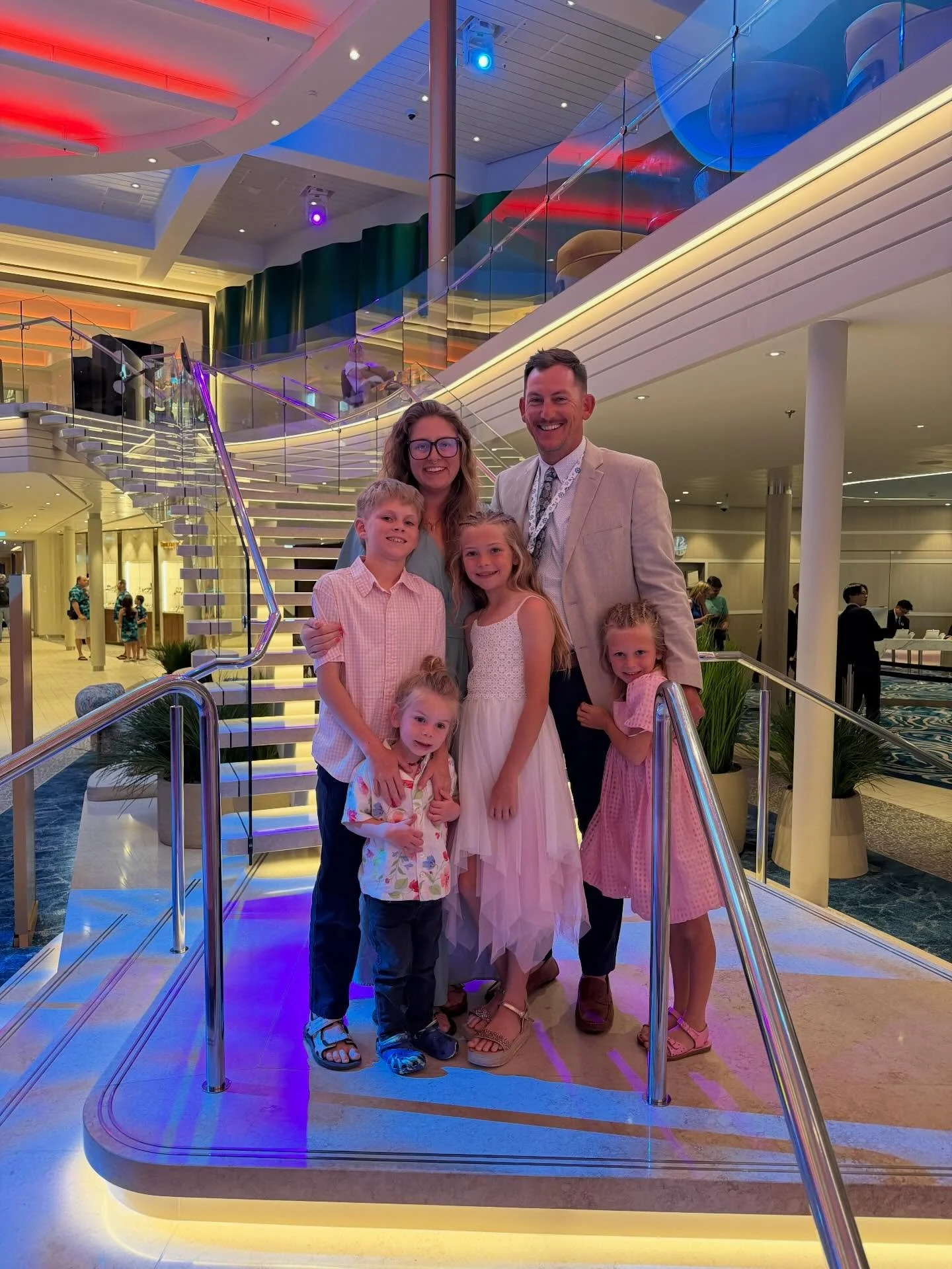 These week has been soooo needed. For my mind &amp; for my soul. Slow time with my family &amp; friends where I can be 100% present. 

This &ldquo;job&rdquo; does require a certain amount of sacrifice. Sacrifice of my time, energy &amp; my feelings. 