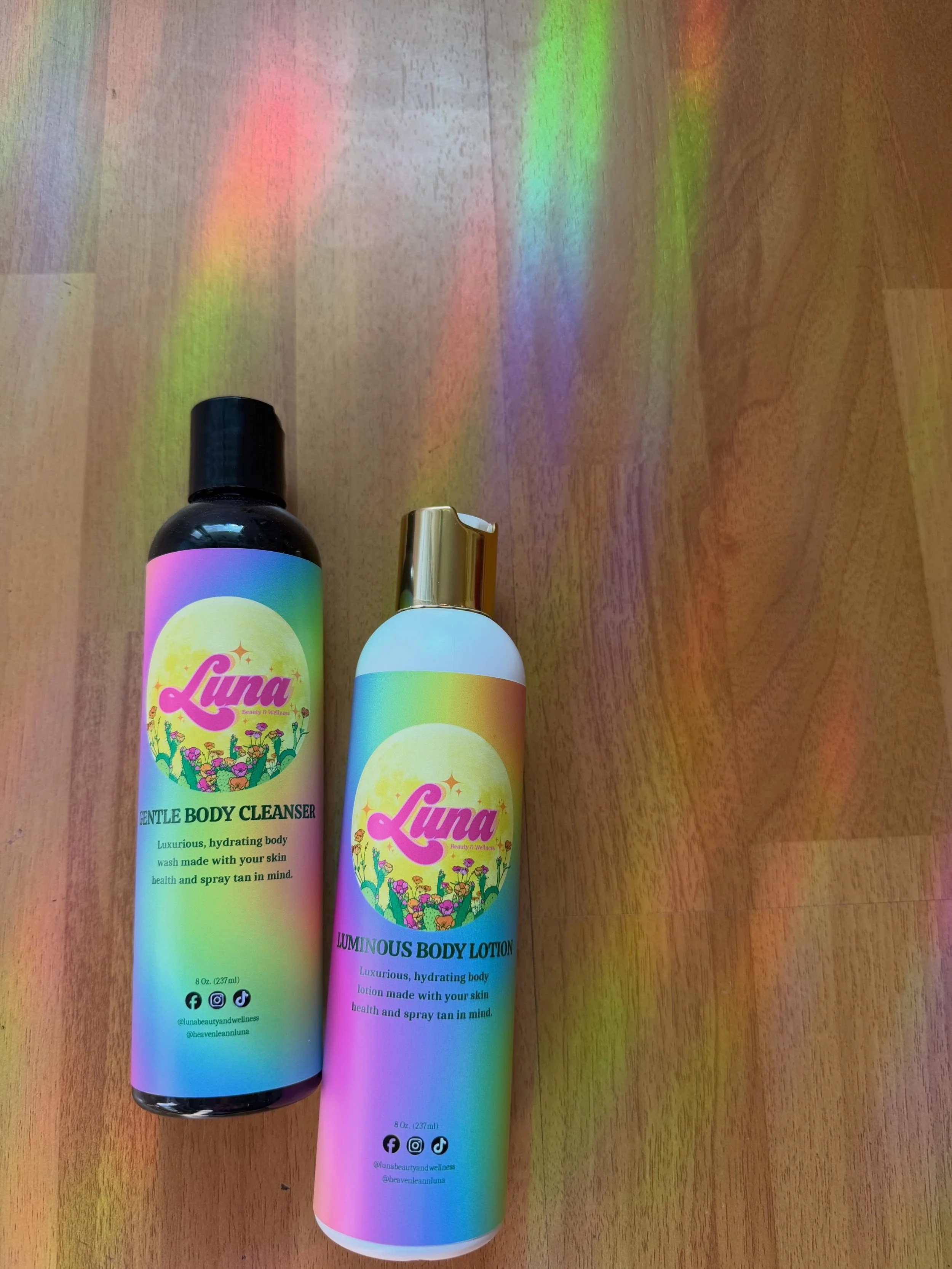While we usually just focus on the face when we talk about skincare, we can&rsquo;t neglect the body!

Introducing Luna Beauty and Wellness spray tan safe Gentle Body Cleanser &amp; Luminous Body Lotion💫

You need to be prepping with spray tan safe 