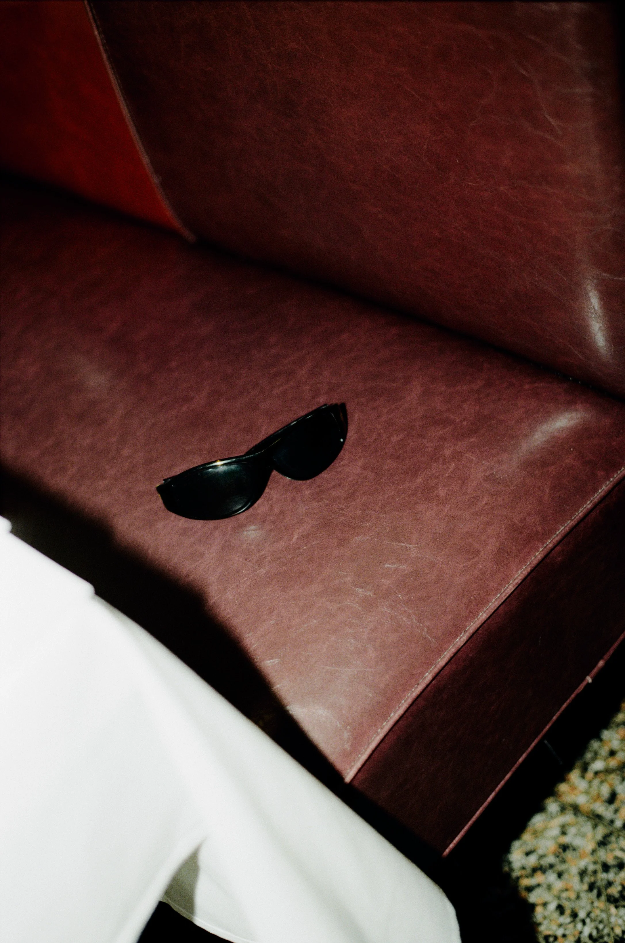 sideeye_B1_06-04-26 6.jpg