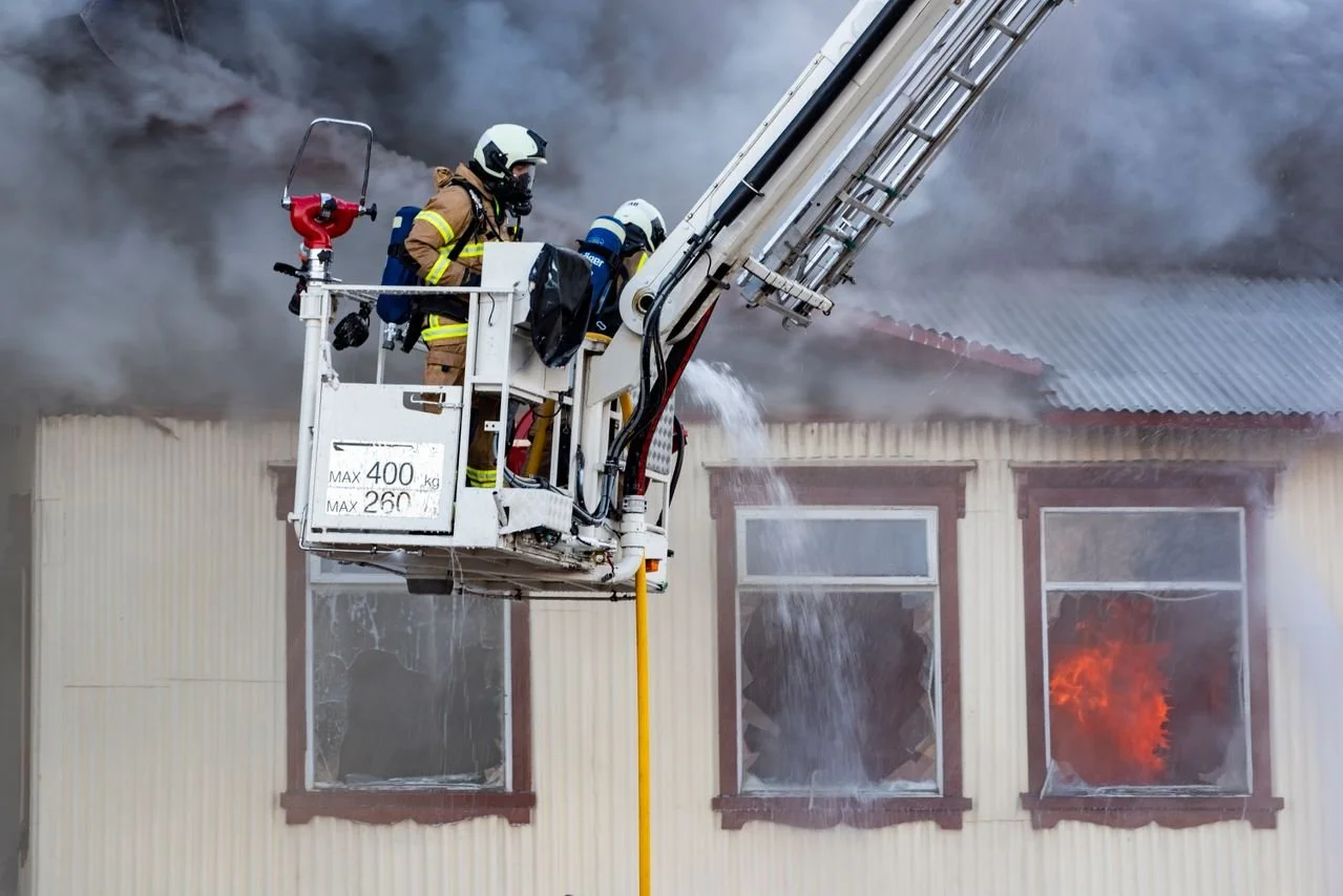How Does Fire Damage Restoration Begin After A House Fire?