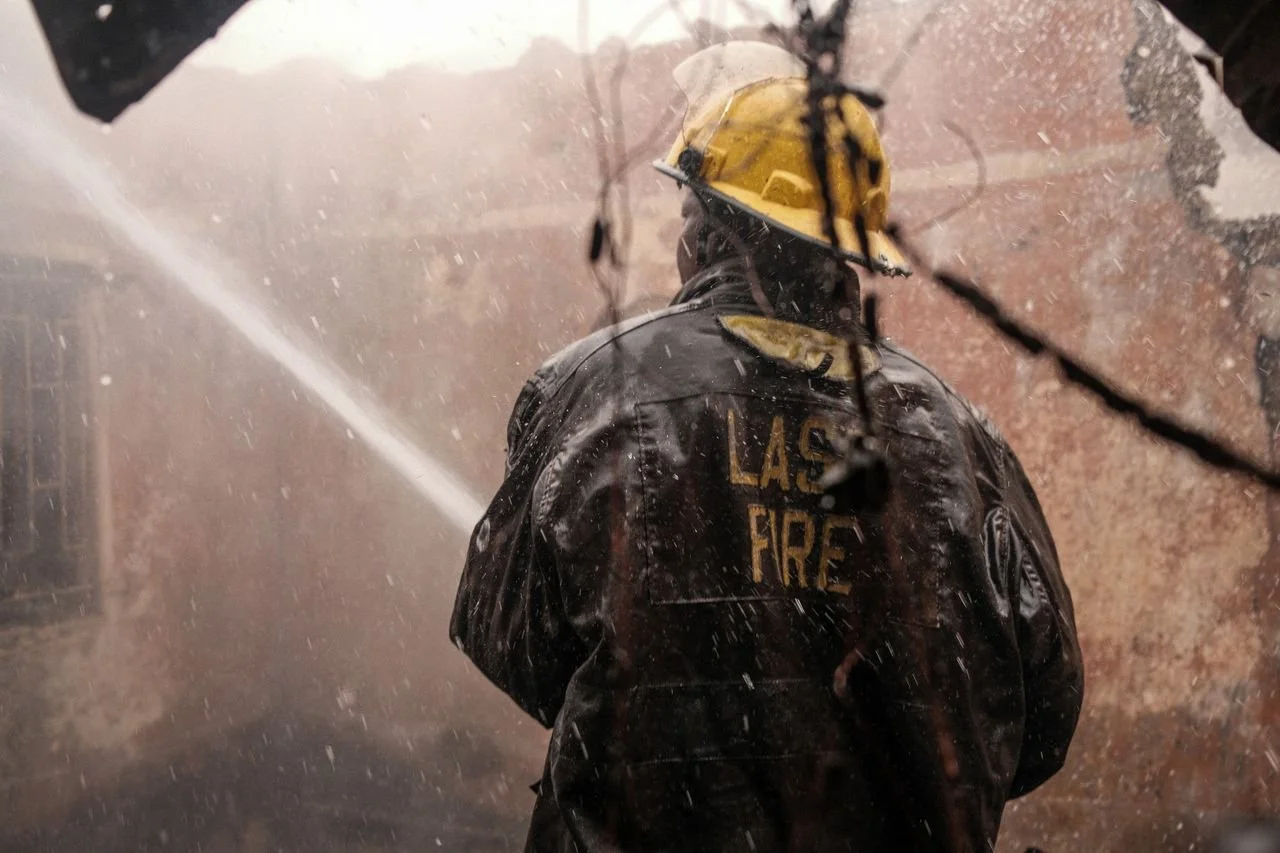 How Do Professionals Remove Smoke Damage During Fire Damage Restoration?