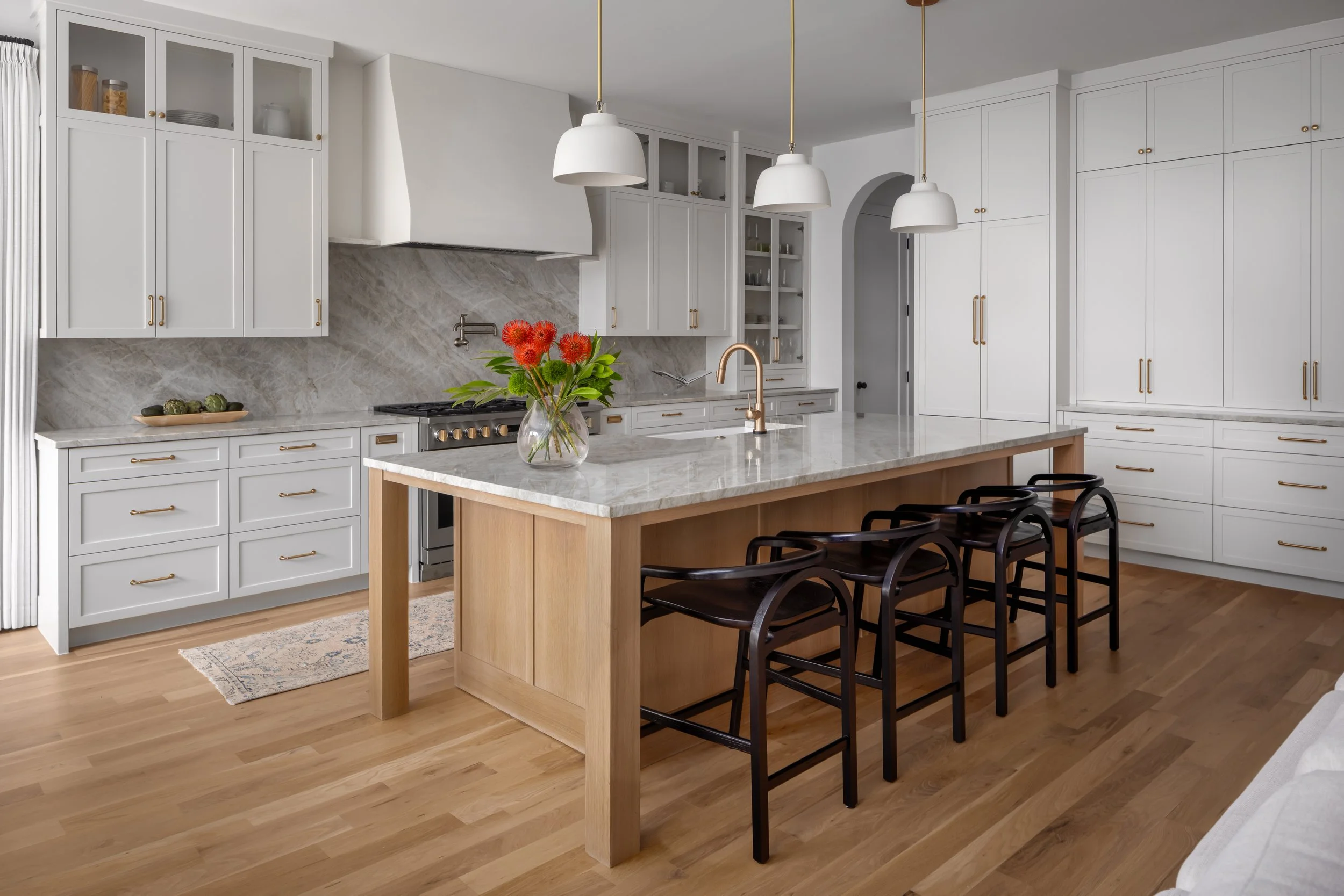 Transitional Kitchen Remodel by Spruill Homes - Dallas Custom Home Builder project photo