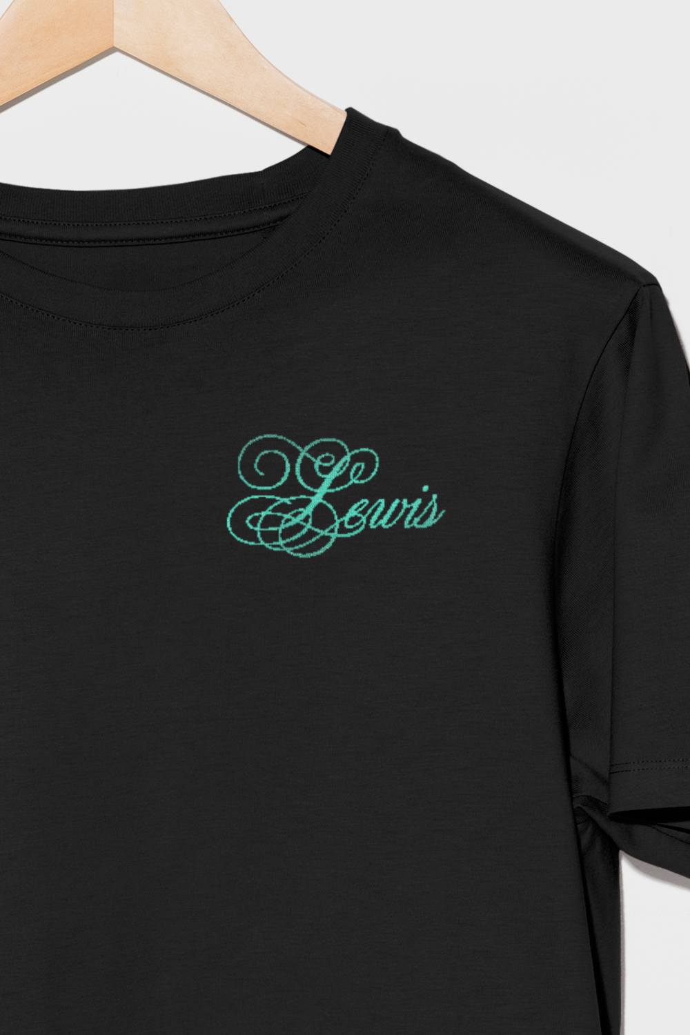 Bitmap_Hanger_1_CleanWht_Lewis_FrontDetail.png