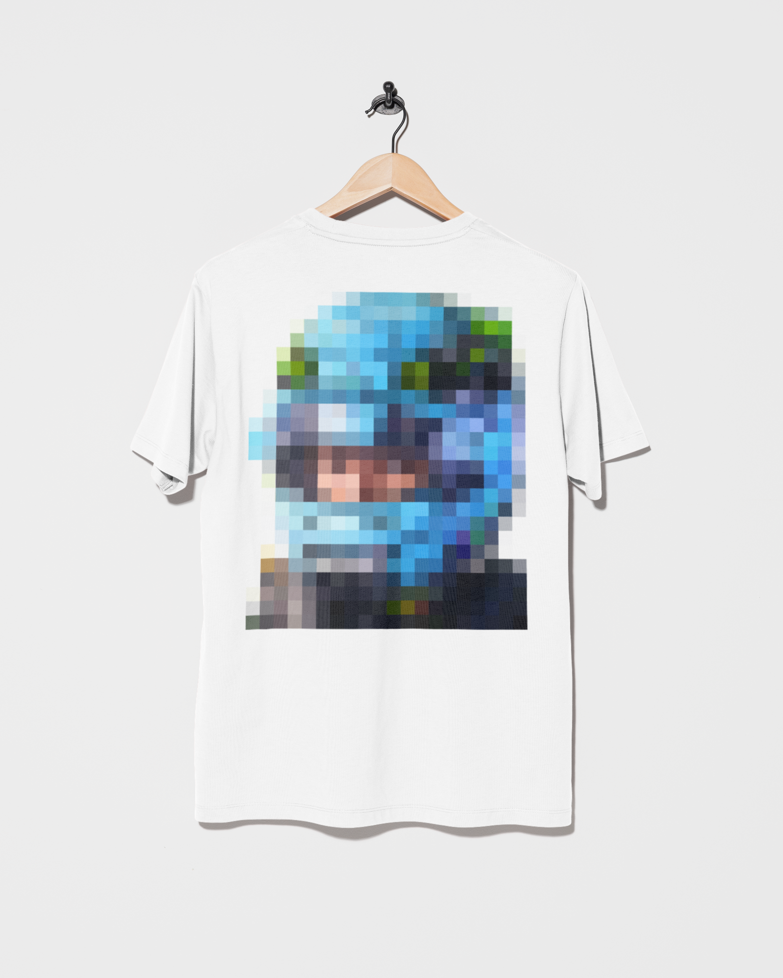 Pixel_Hanger_1_CleanBackWht_sm_USE_George.png