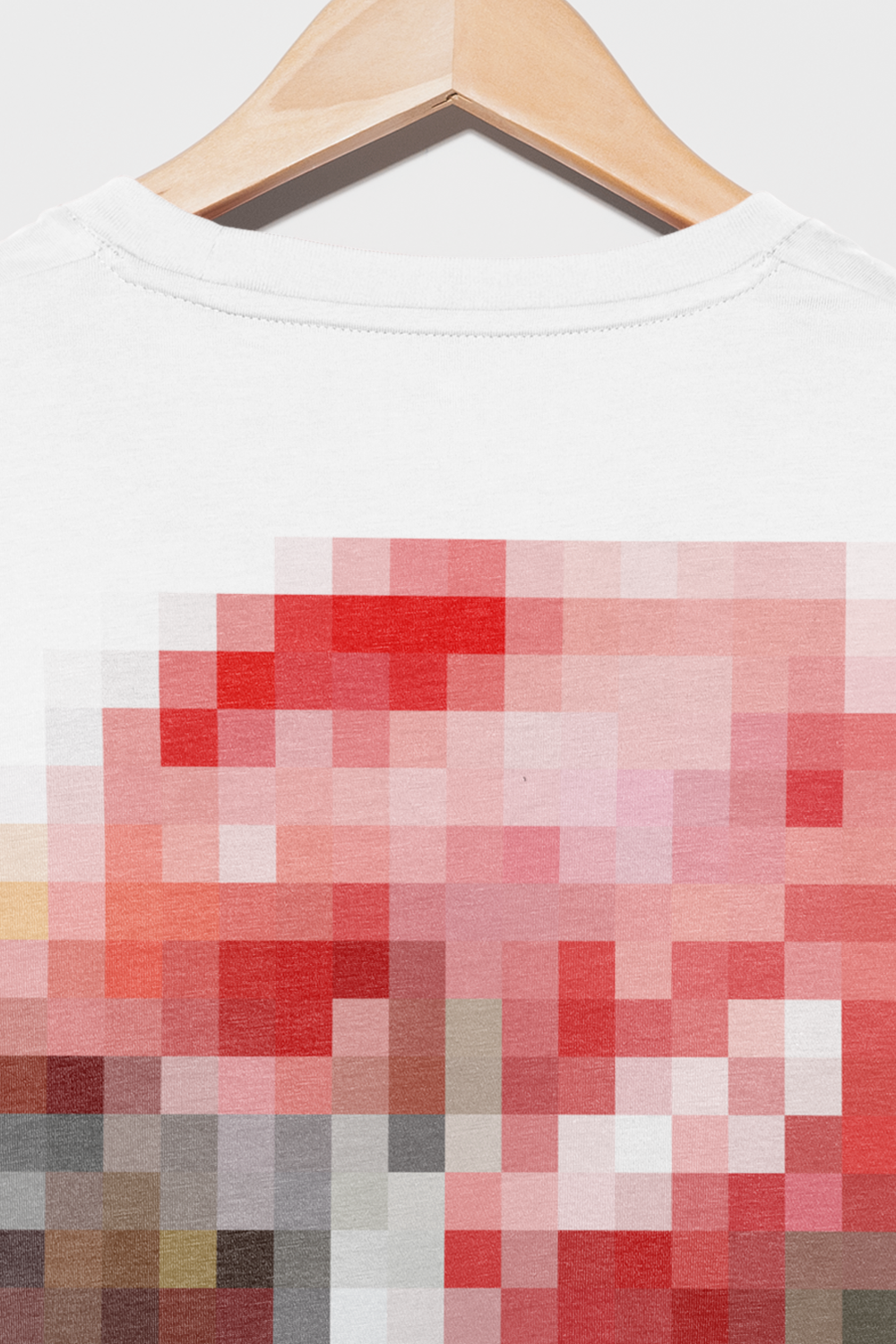 Pixel_Hanger_1_CleanBackWht_Detail_USE_Leclerc.png