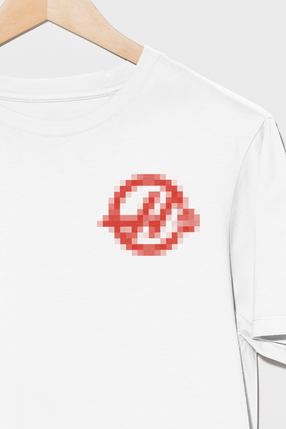 Pixel_Hanger_1_CleanWht_Detail_Haas.png