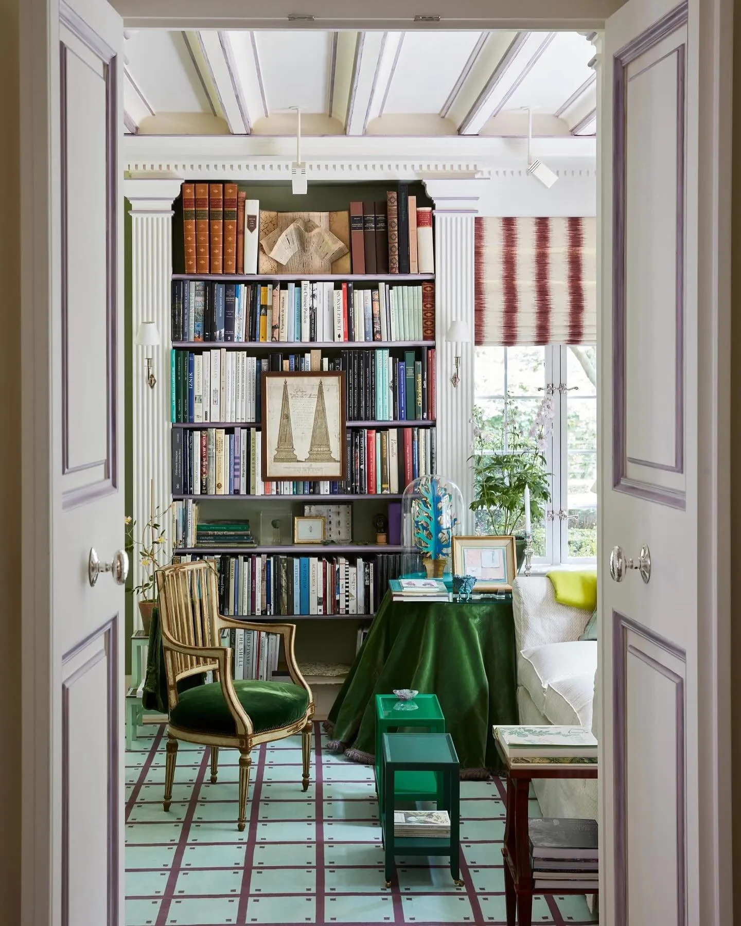 I have many wonderful memories of the time I spent with David Hicks, but I&rsquo;ll never forget how I felt walking into one of his &ldquo;garden rooms&rdquo;. Coming from the mid-west I had never experienced such a thing, and I was completely blown 