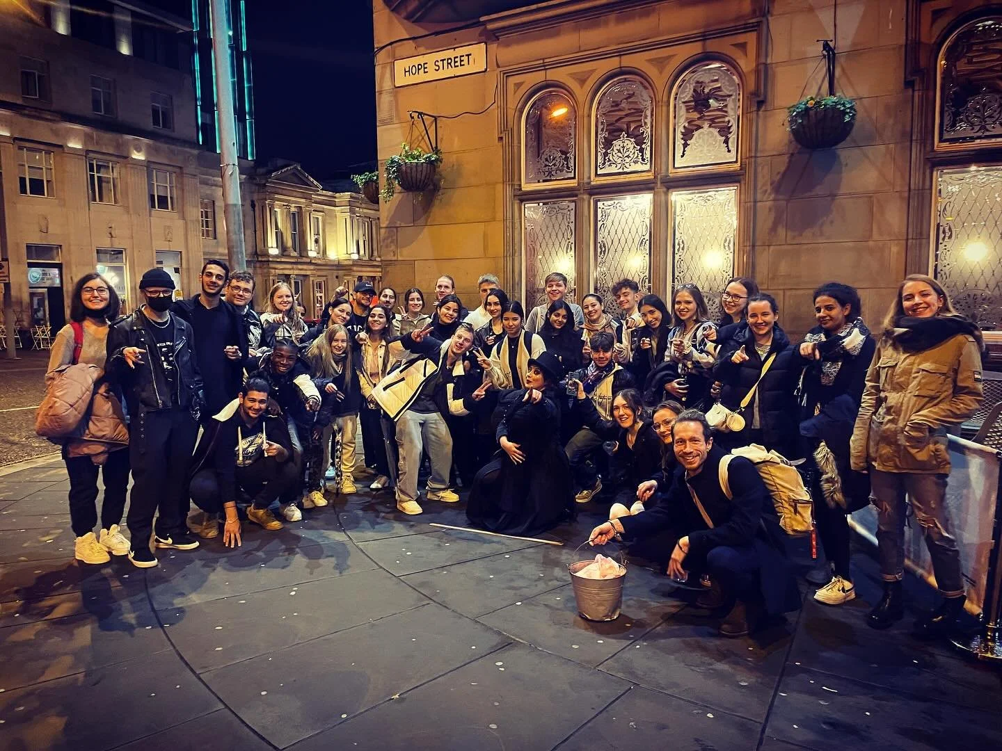 #Privatetour #BespokeService #bespook 

Do something different for your family celebrations, birthday parties, corporate and conference events, school trips or Hen &amp; Stag activities.

What are the advantages of a private tour?

🪦 Exclusive theat