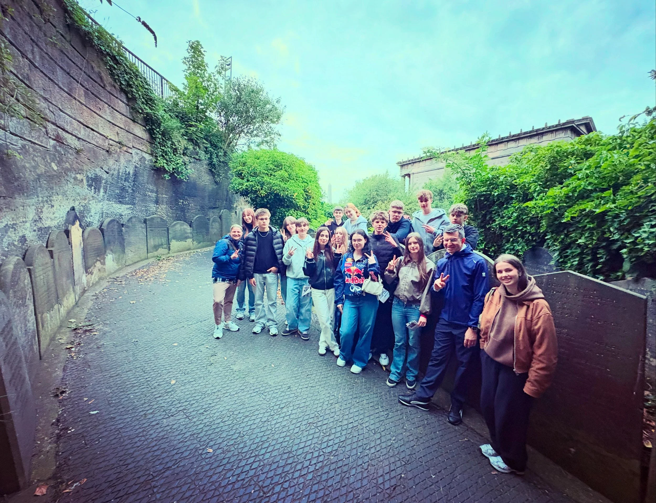 It was a rocky ride with treacherous terrain but we triumphed and transcended 👻  #PrivateShiverpool treatment with guests from #Germany 

Shiverpool 🎩 Family Fun, Frights &amp; City Sights! A Fact-Filled, Nicely Chilled, 90-Minute Show! 

🎟️ BOOK 