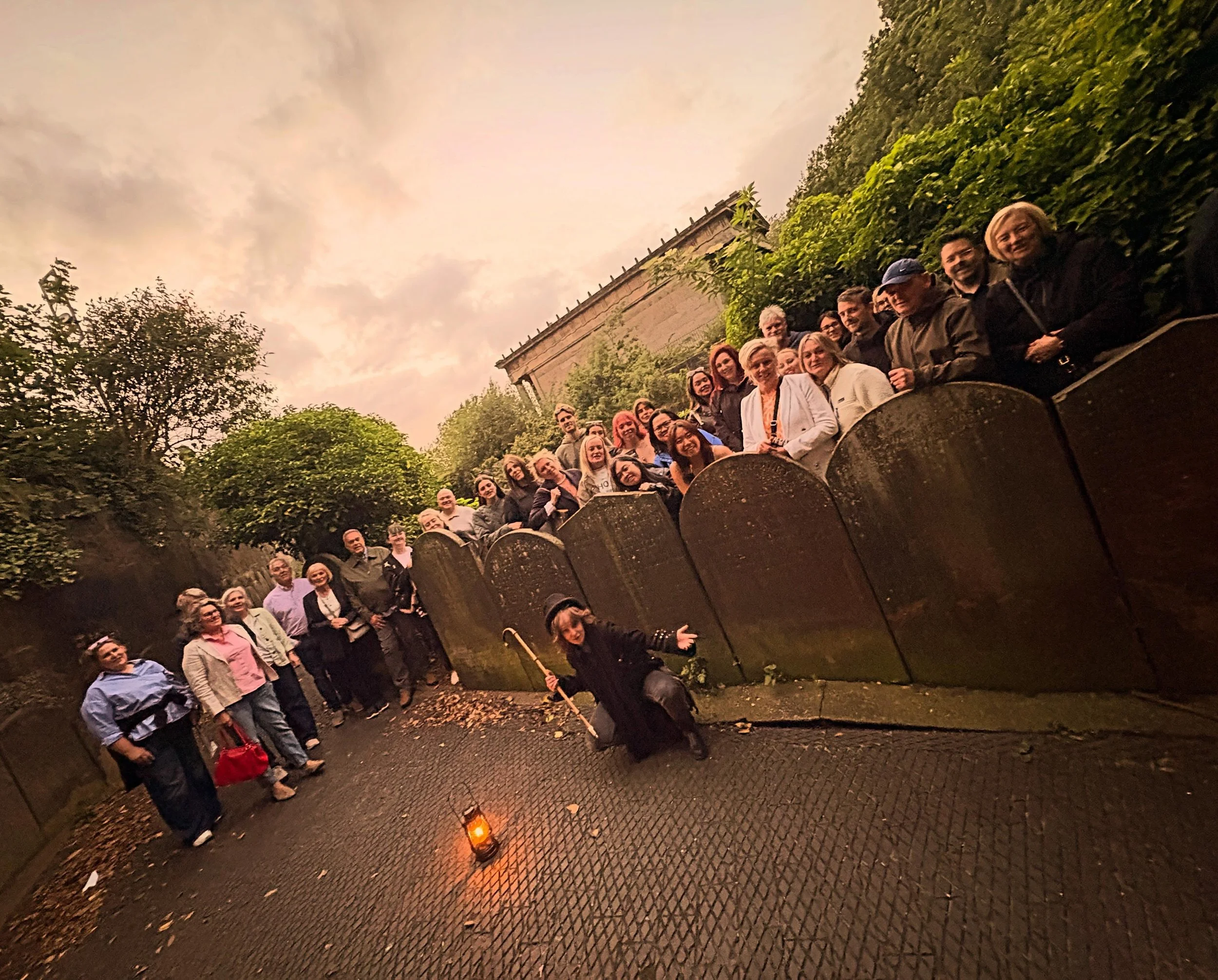 A Fiendish Friday with the Twisted Sisters 🎩🎩

A delectable delegation of darklings last night marched the danse macabre 💀 Thankyou all for joining Shiverpool 🪦

Shiverpool 🎩 Family Fun, Frights &amp; City Sights! A Fact-Filled, Nicely Chilled, 