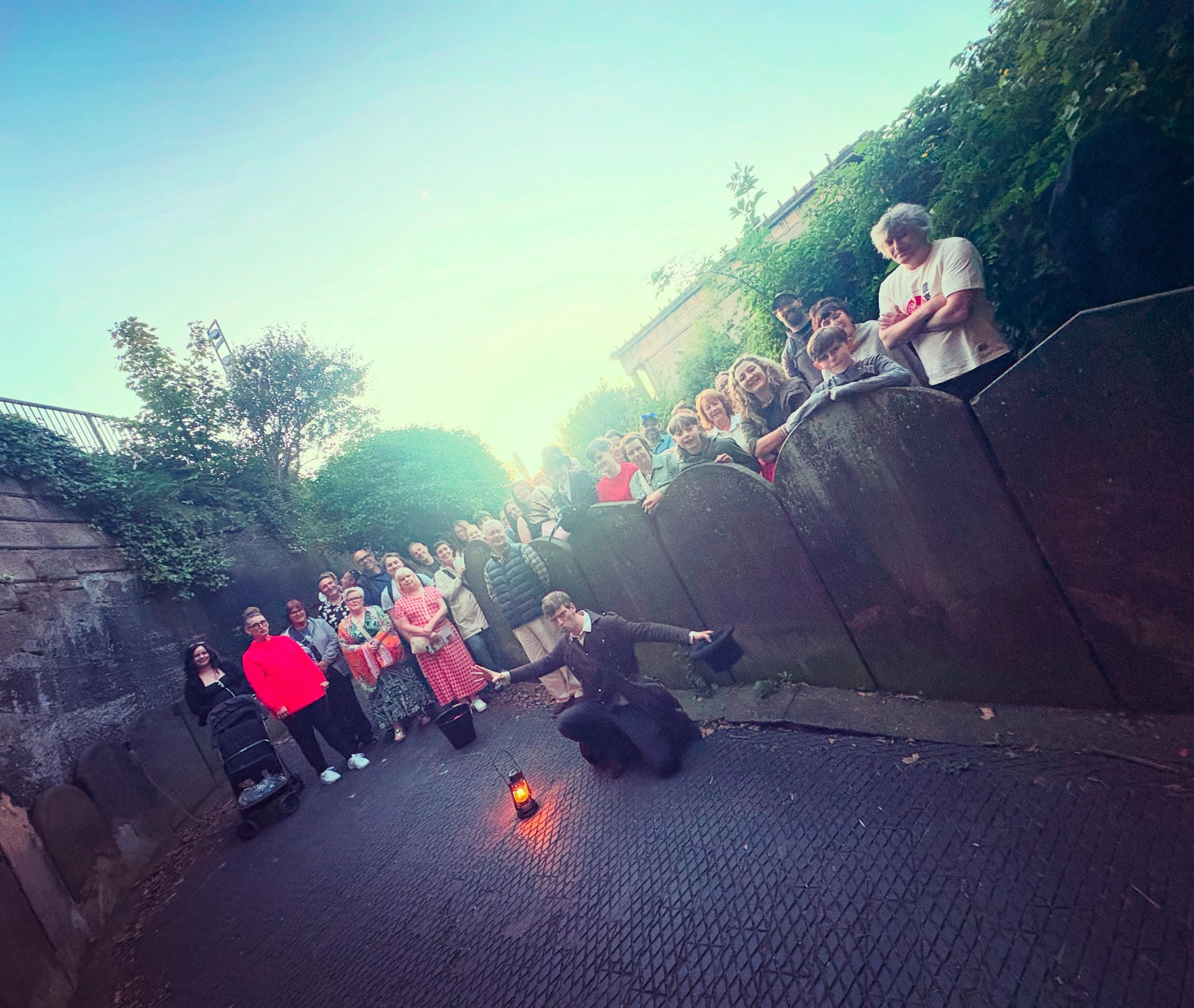 The Saturday Shivers over and out&hellip;  Thankyou all for spending the (nearly) longest day of the year with us 🌞 🌑 🌝 

Shiverpool 🎩 Family Fun, Frights &amp; City Sights! A Fact-Filled, Nicely Chilled, 90-Minute Show! 

🎟️ BOOK DIRECT 20% off