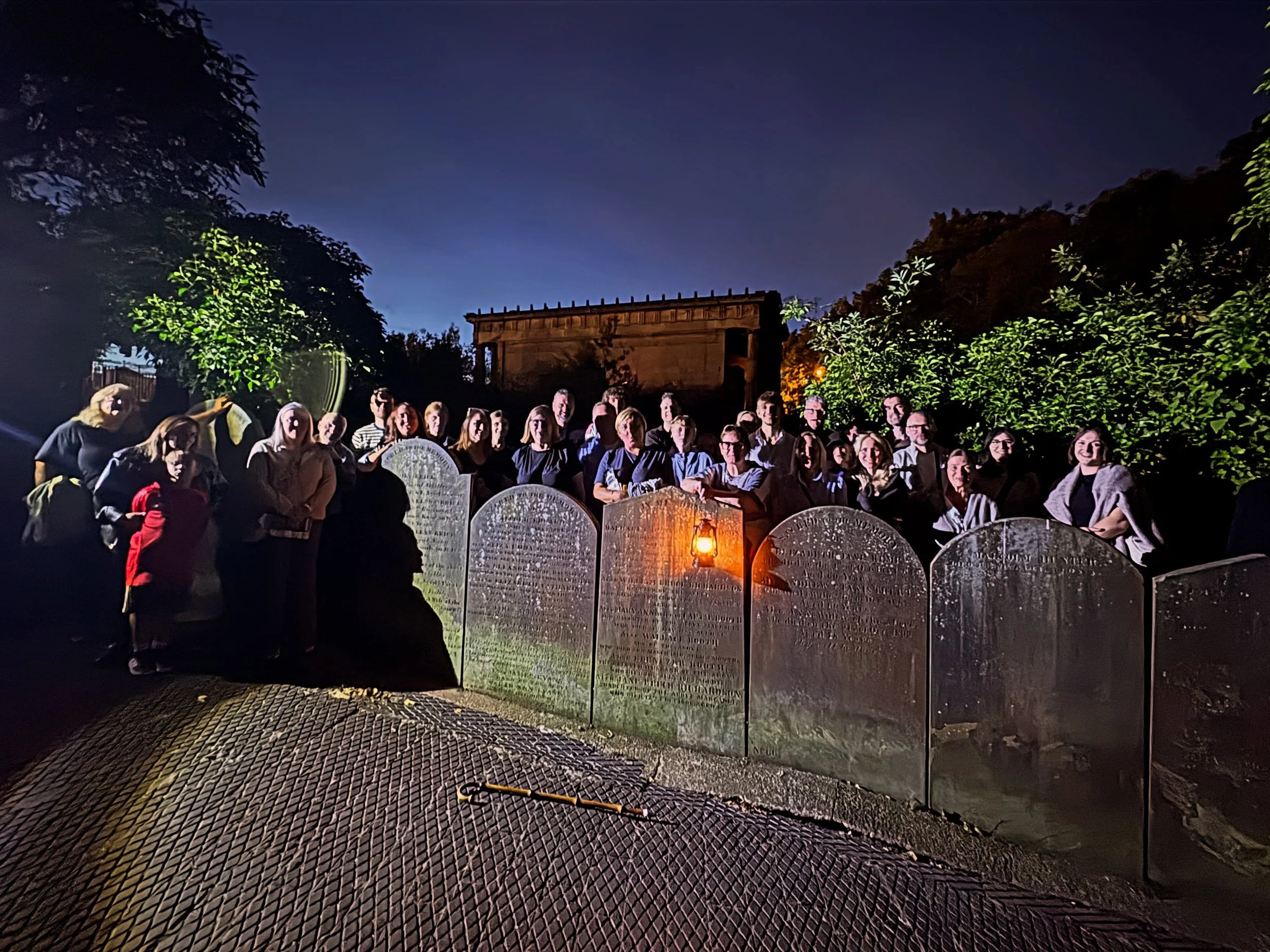 Saturday Delivered the Shiver 🕯️ Thankyou all for joining us 🖤

Tours this week: 

🪦 &pound;13 Wicked Wed Auld City &amp; Dead House 19:00
🦇 Thurs Hope Street Shivers 20:30
🪦 Fri Hope Street Shivers 19:00
🦇 Sat Hope Street Shivers 19:00
🪦 Sun 