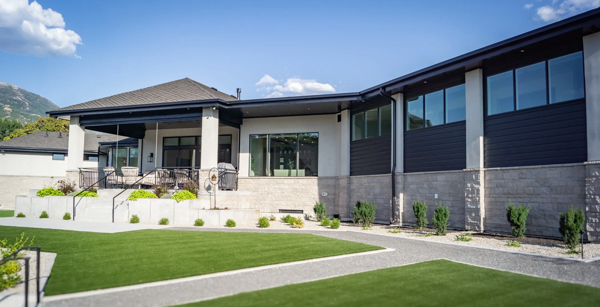 Draper 1 Ext Rear.jpg