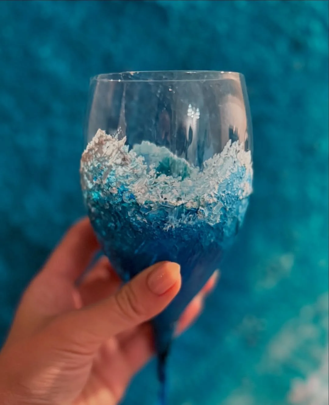 Blue Crush Artist - Anna Finch Glass 2.jpg